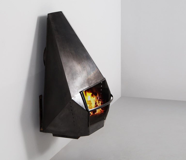Belgian Wall-Mounted Modern Fire Place in Sheet Steel uncategorized Morentz