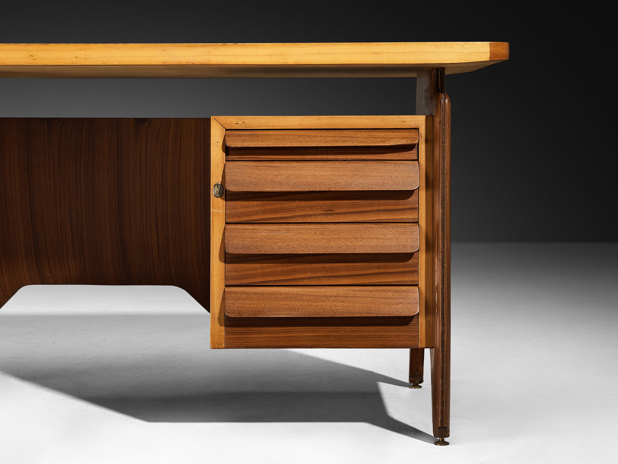 Mid-Century Italian Desk with Drawers and Brass Details Case pieces and storage cabinets Morentz