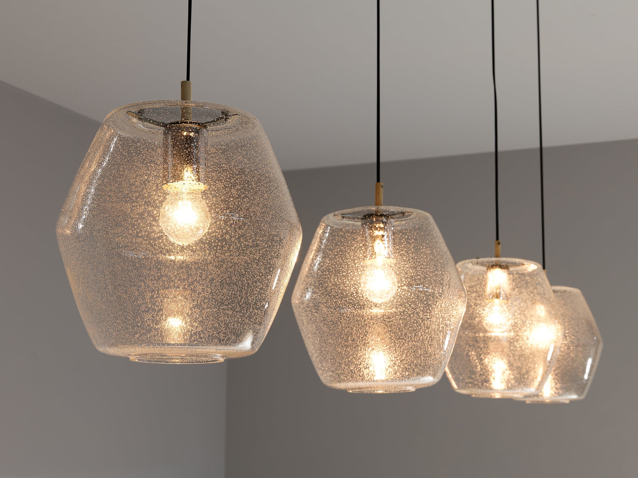 Raak Amsterdam Hand-Blown Venetian Glass Pendants lighting Morentz