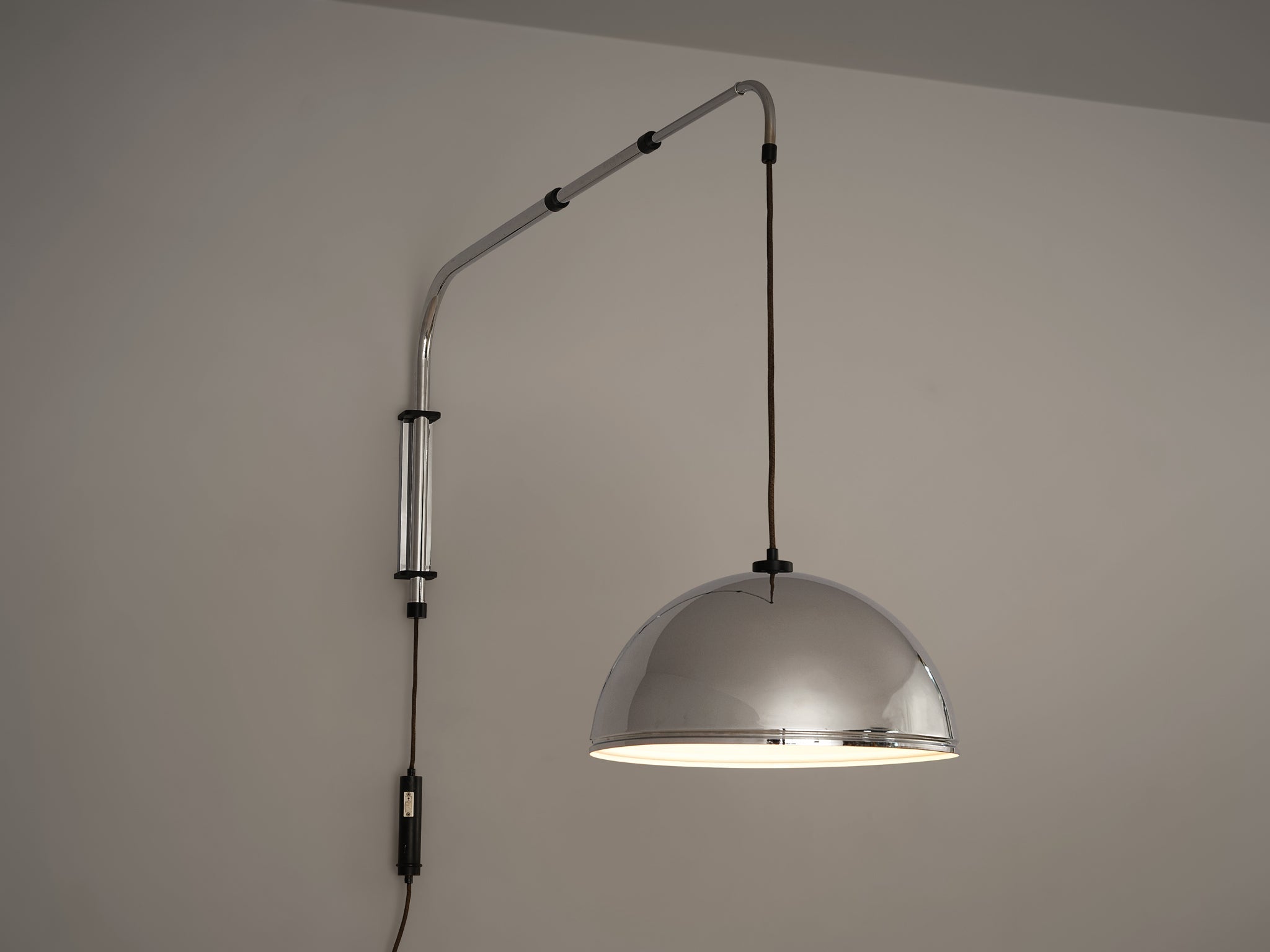 Wall-Mounted Adjustable Pendant Lamp in Metal lighting Morentz
