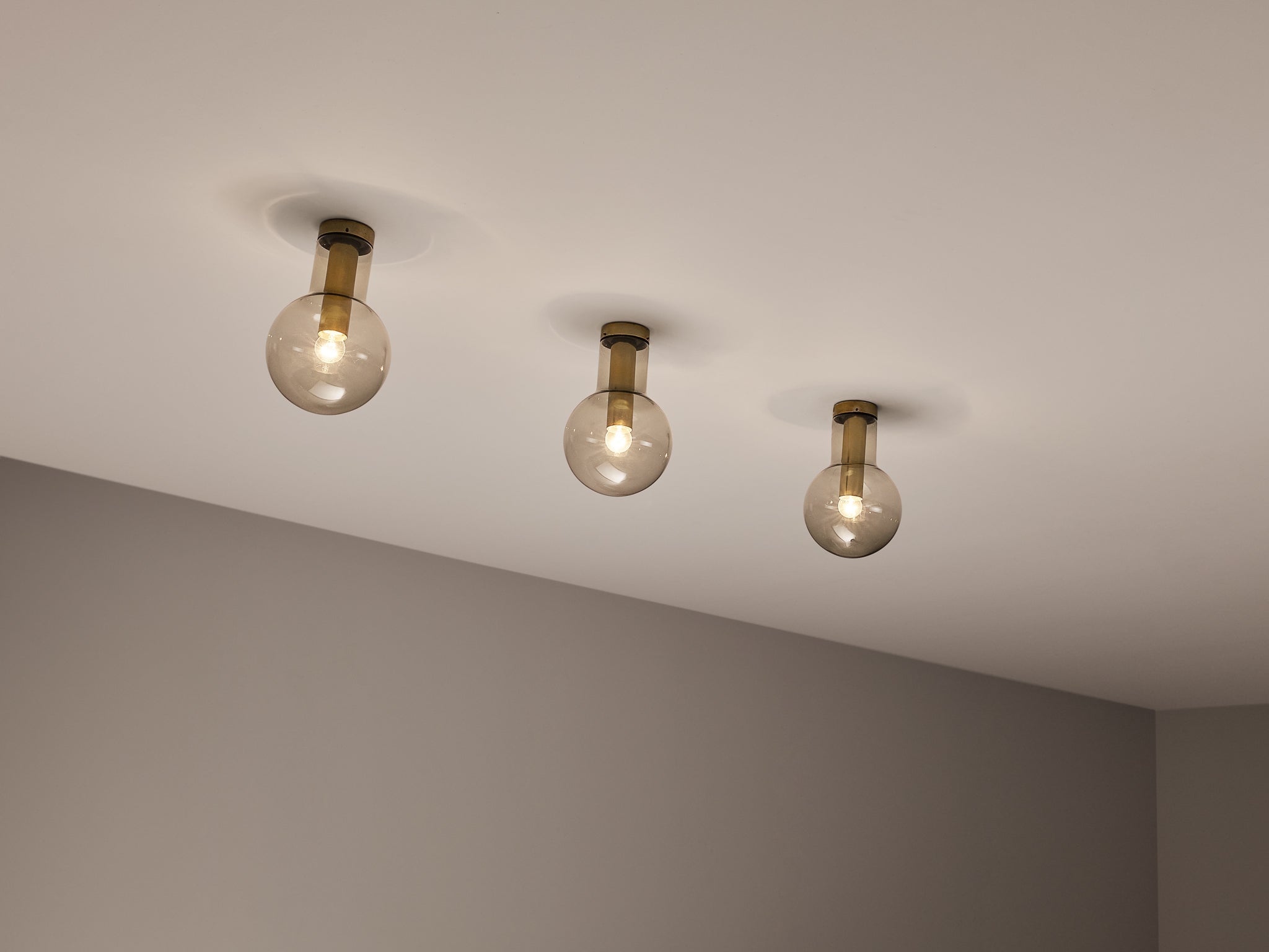 RAAK Ceiling Lights 'Maxi-Light Bulb' in Smoked Glass and Brass lighting Morentz