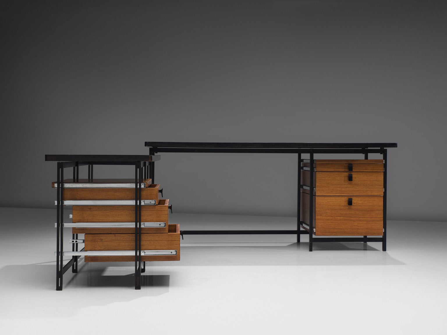 Jules Wabbes Early Versatile Free-Standing Corner Desk in Wengé tables Morentz