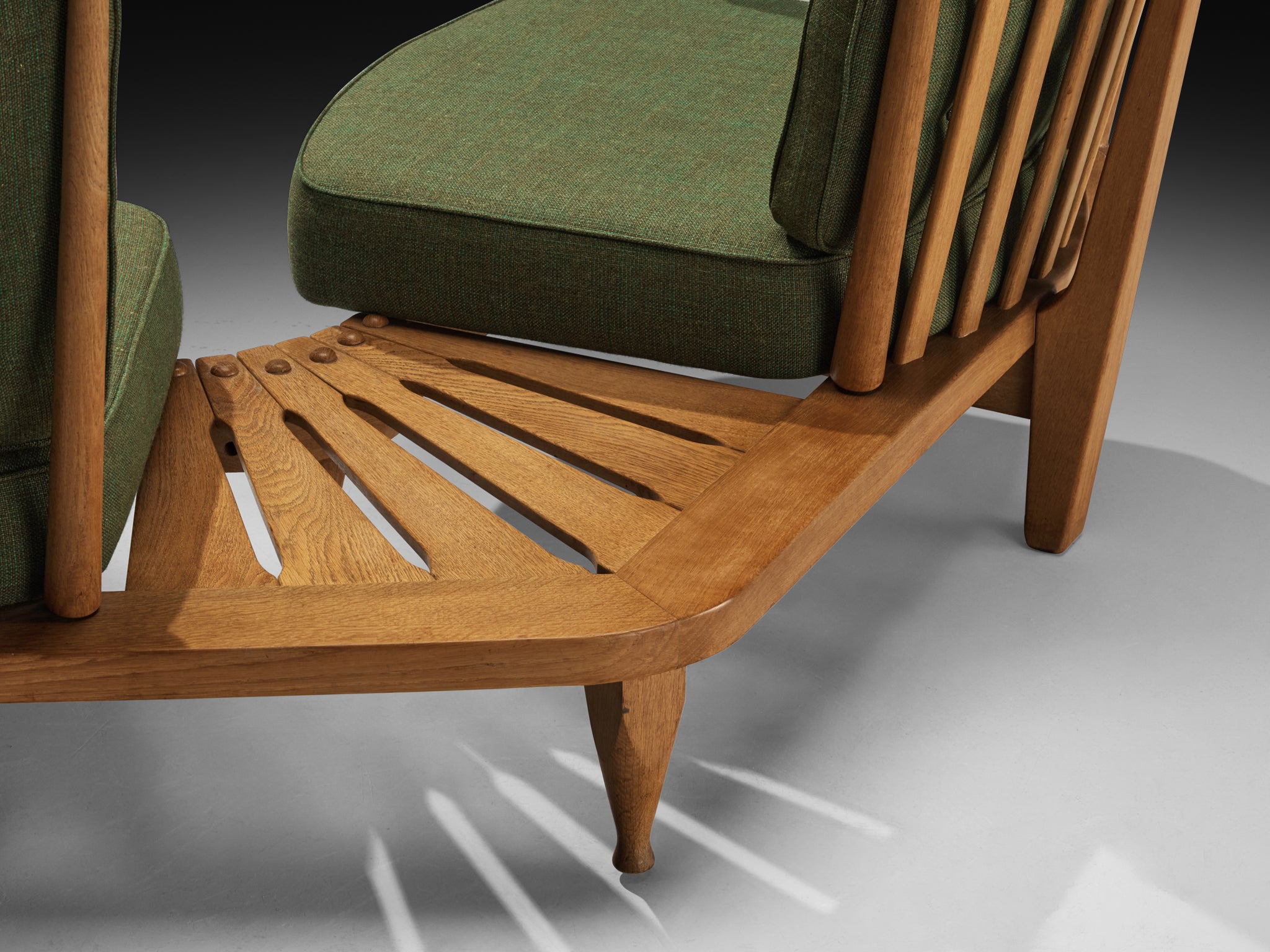 Guillerme & Chambron Lounge Set with Connecting Table in Solid Oak Seating Morentz