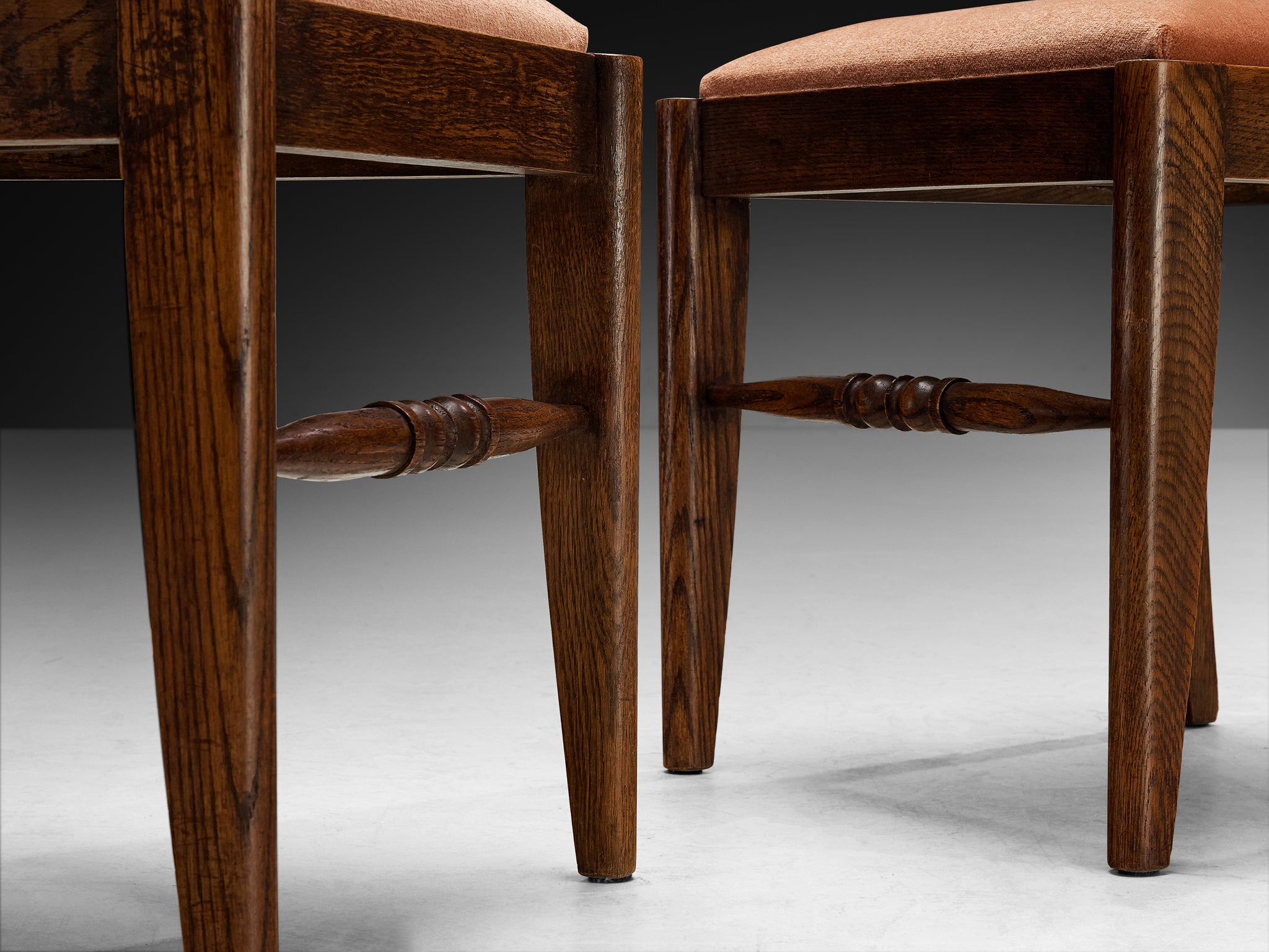 French Art Deco Set of Six Dining Chairs in Oak and Dusty Pink Velvet Seating Morentz