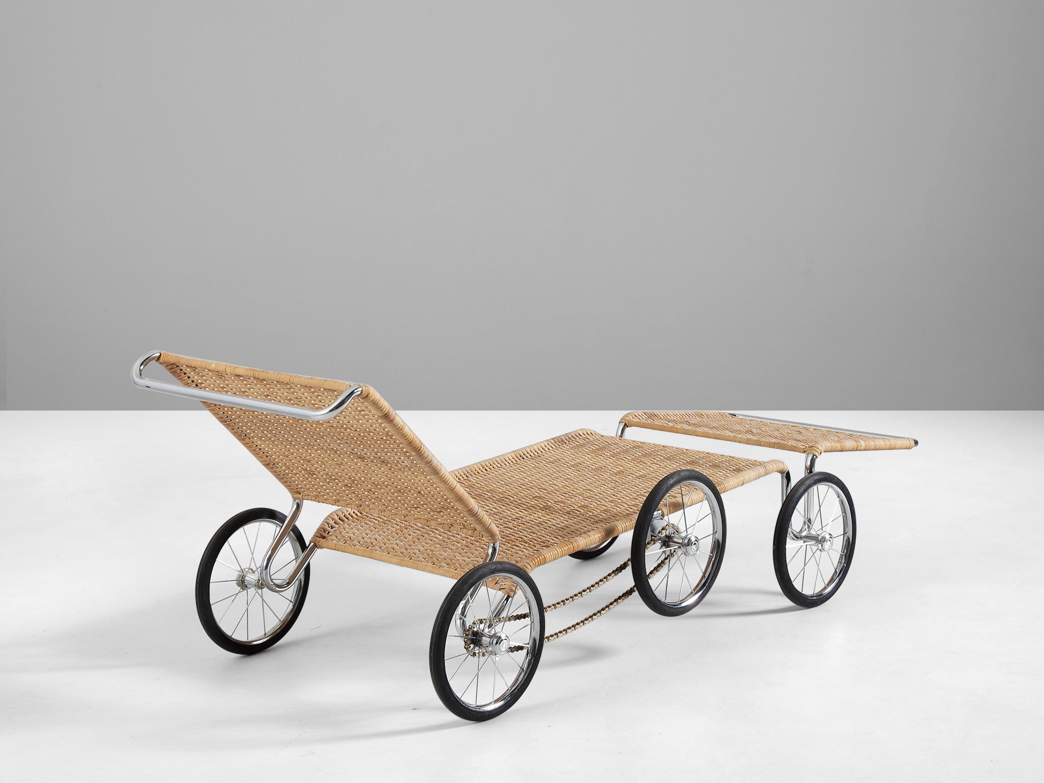 Marcel Breuer for Tecta 'The Mobile Manifesto' Chaise Longue in Cane Wicker Seating Morentz