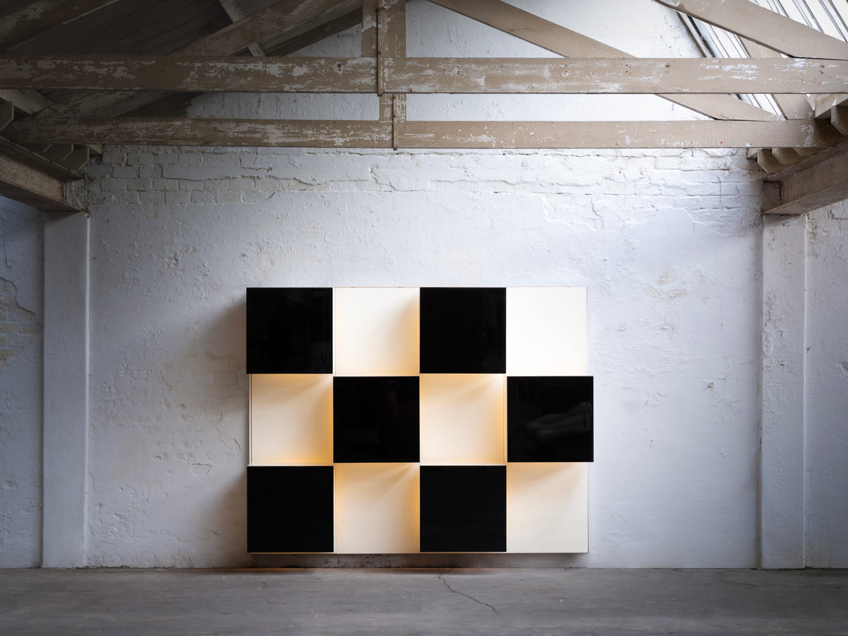 Roberto Monsani for Acerbis Large Postmodern Illuminated Wall Unit Case pieces and storage cabinets Morentz
