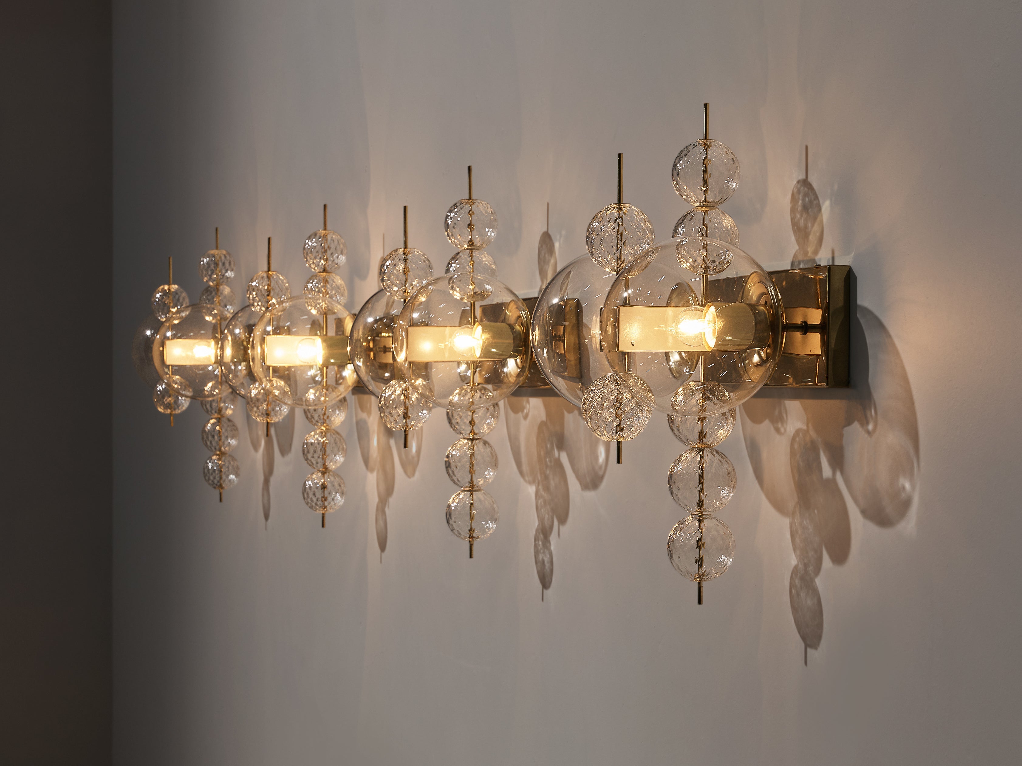 Wall Lights in Brass and Glass lighting Morentz