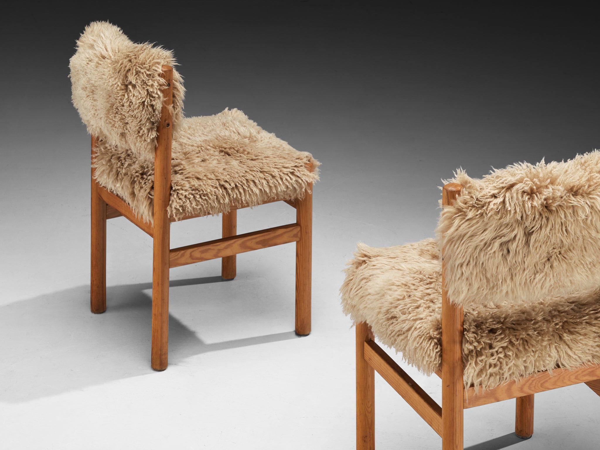 Dining Chairs in Pine and Sheepskin Seating Morentz