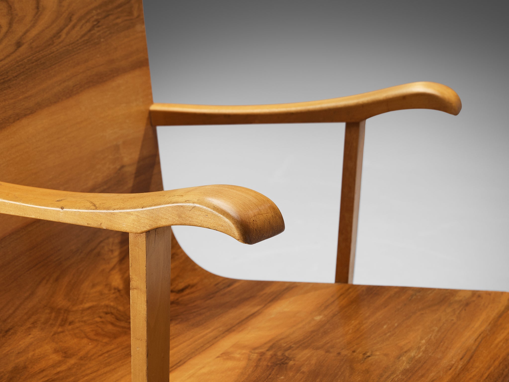 Auke Komter for Metz & Co Rare Armchair in Walnut Plywood seating Morentz