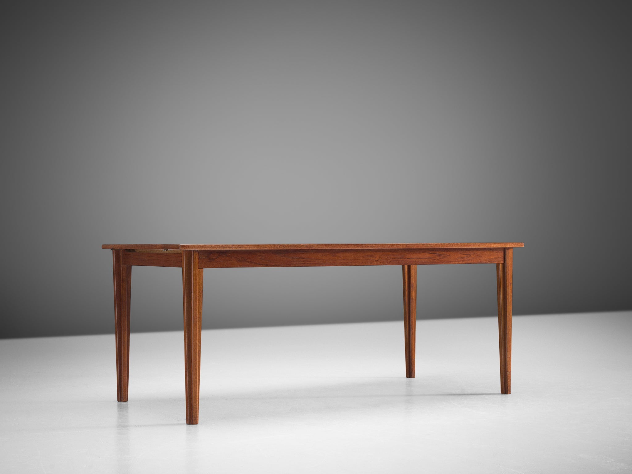 Sleek Danish Dining Table with Rectangular Top in Teak tables Morentz