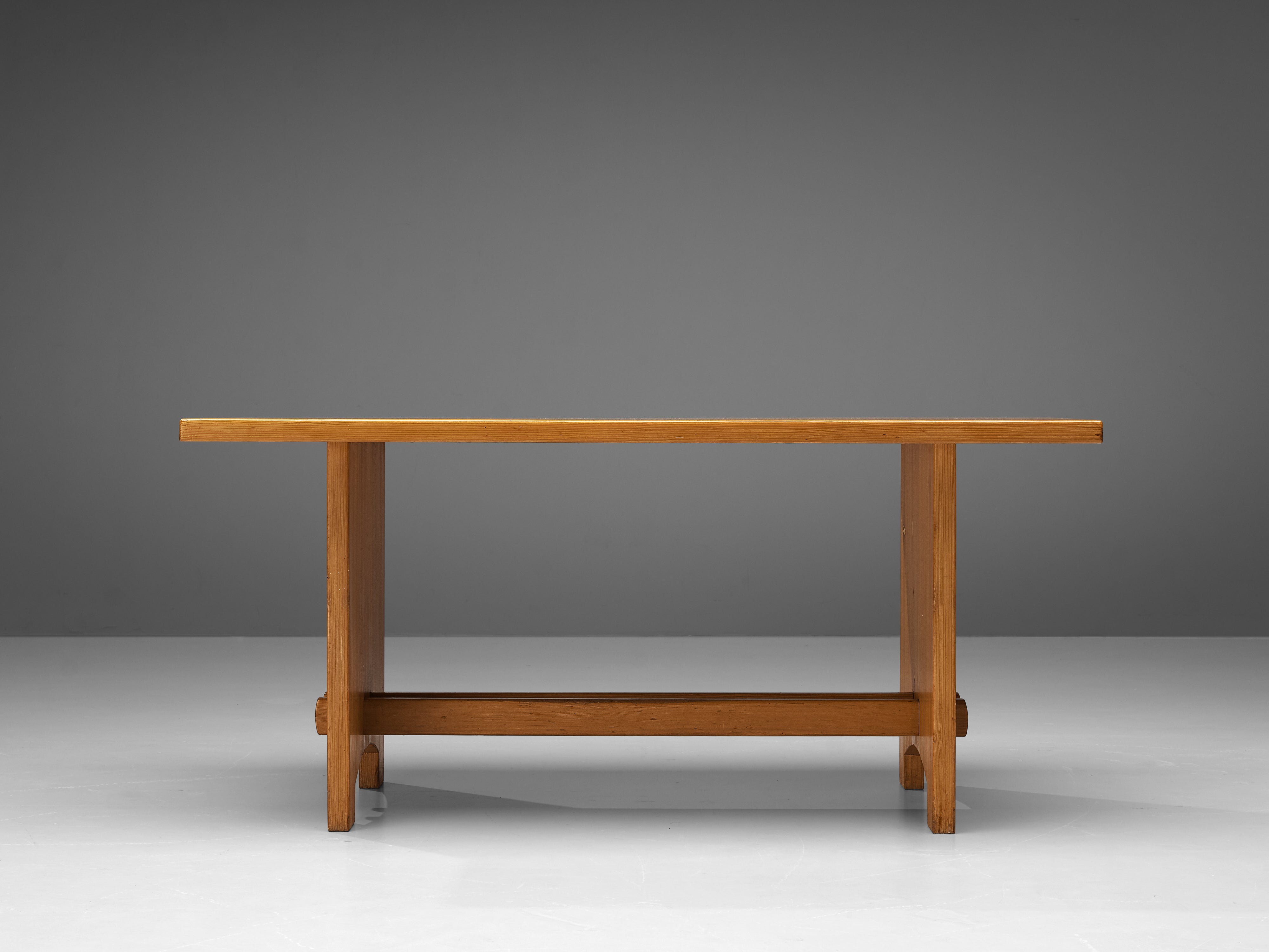 Jacob Kielland-Brandt Dining Table in Solid Pine tables Morentz
