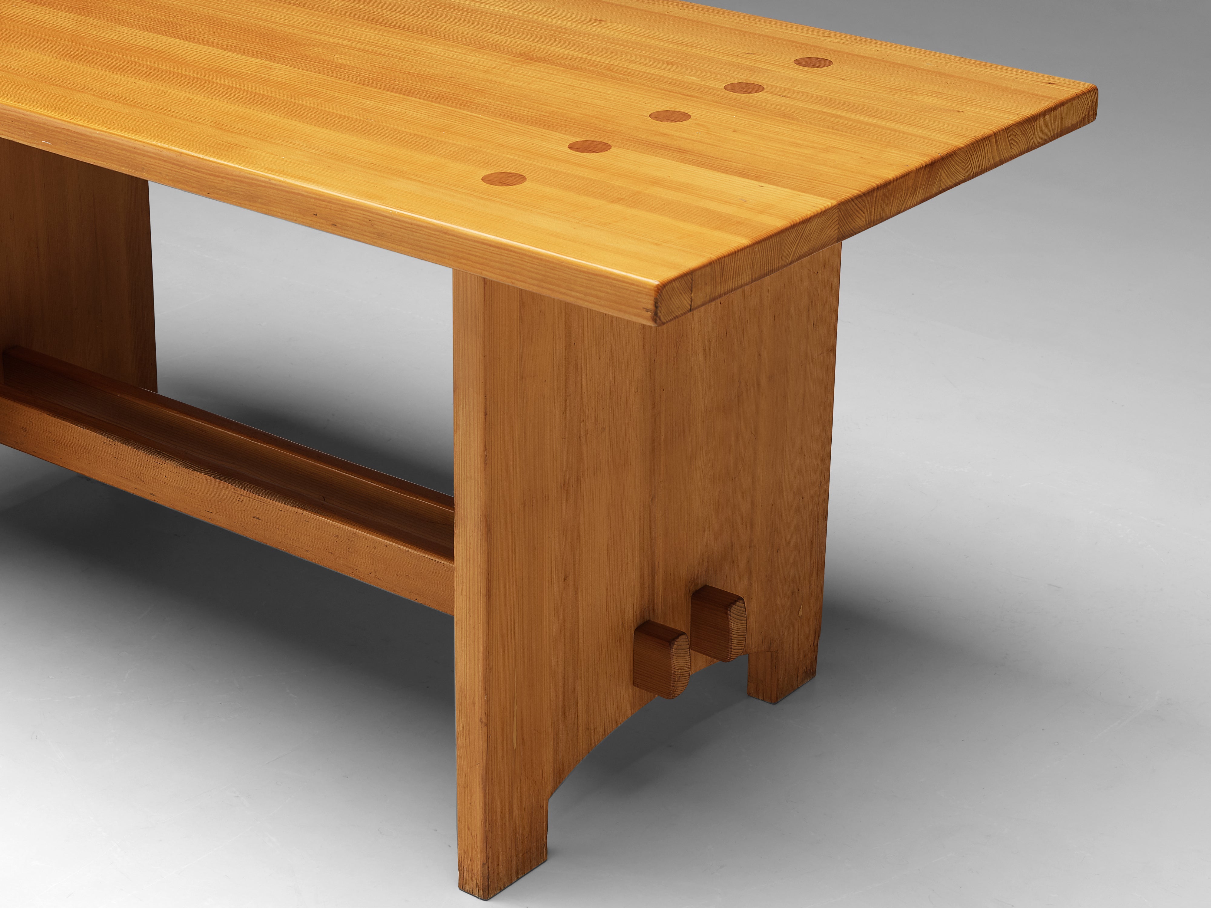 Jacob Kielland-Brandt Dining Table in Solid Pine tables Morentz