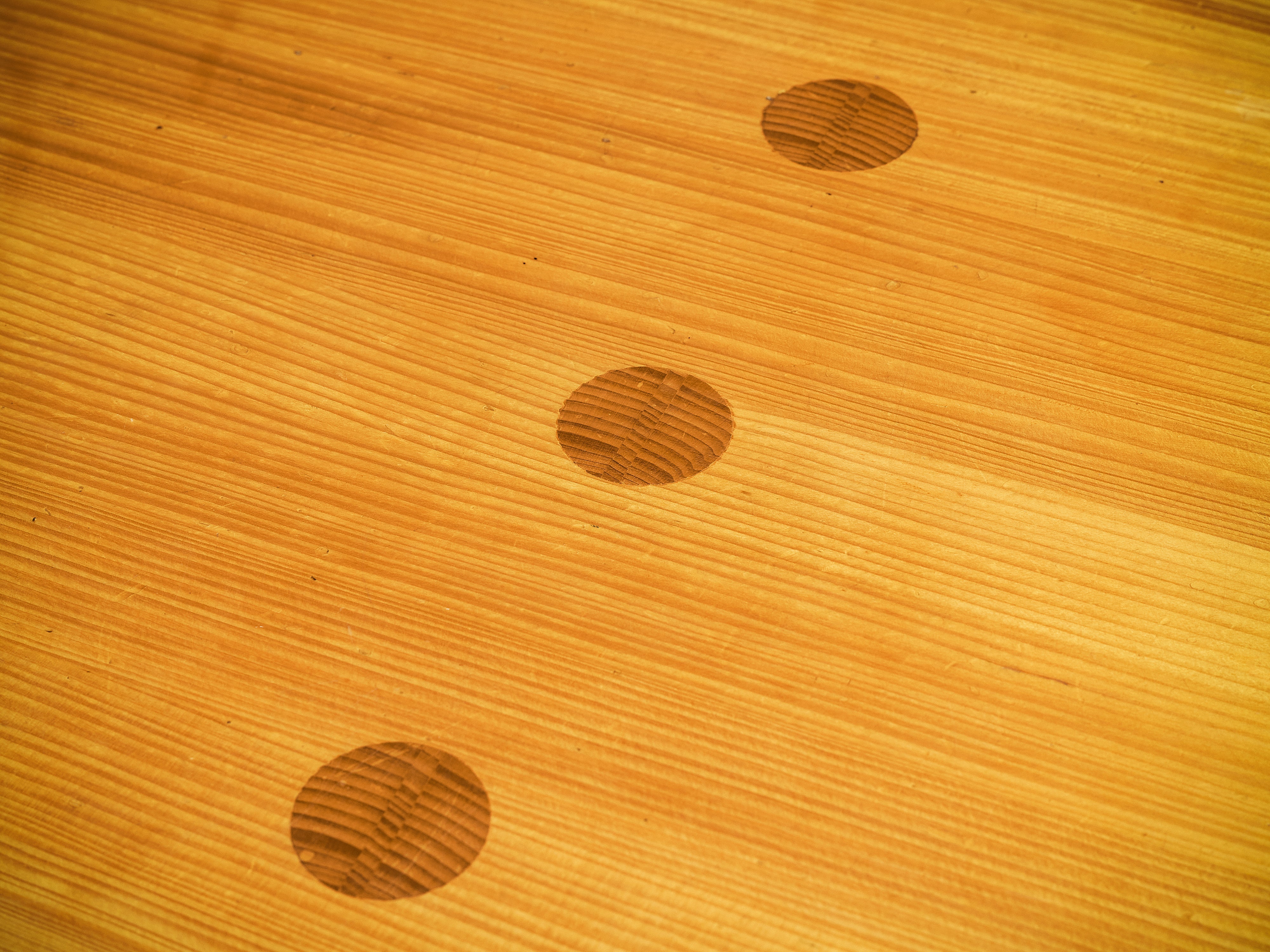 Jacob Kielland-Brandt Dining Table in Solid Pine tables Morentz