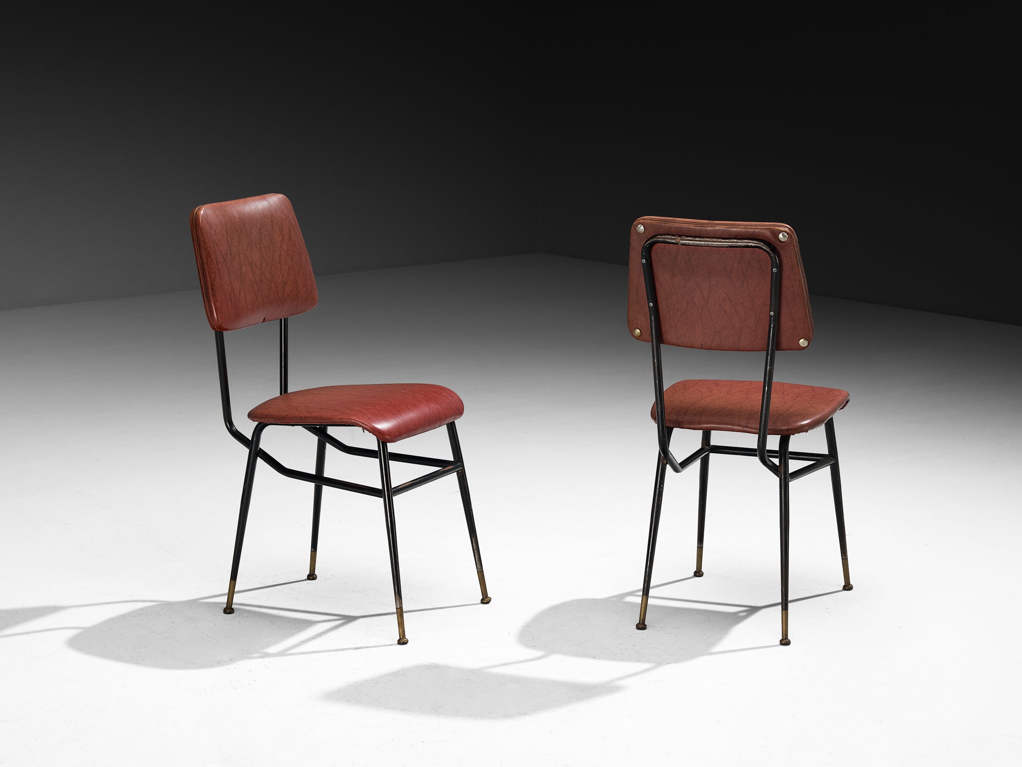 Mid-century Modern Set of Eight Italian Dining Chairs with Brass Feet Seating Morentz