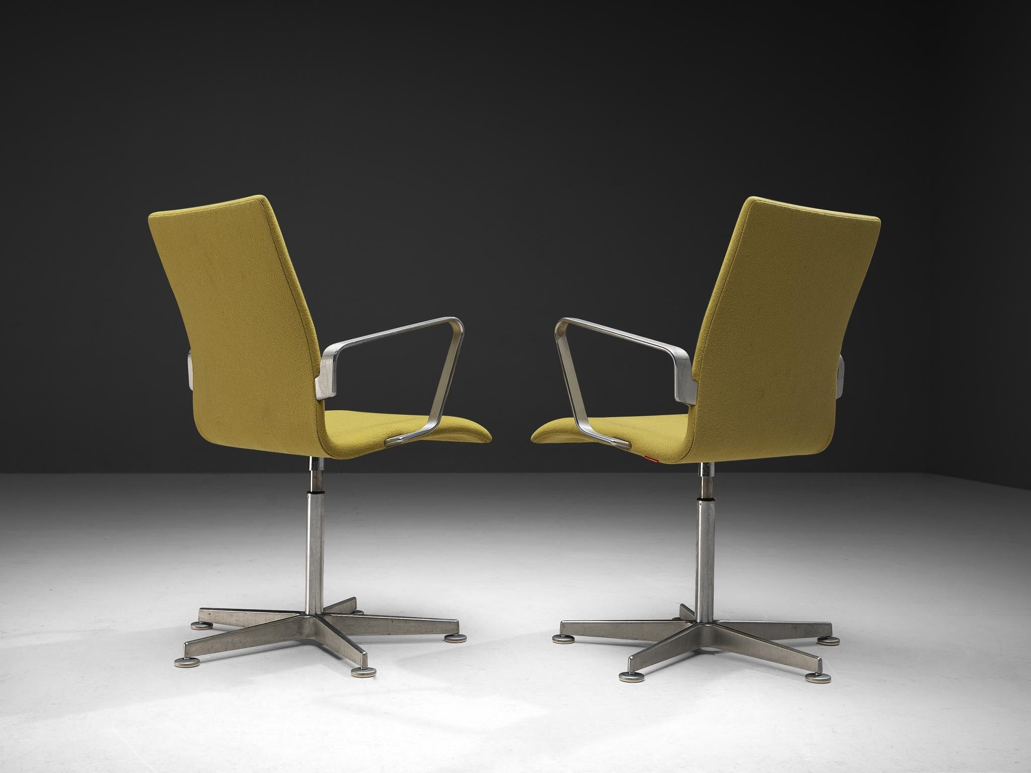 Arne Jacobsen for Fritz Hansen Set of Four 'Oxford' Chairs seating Morentz