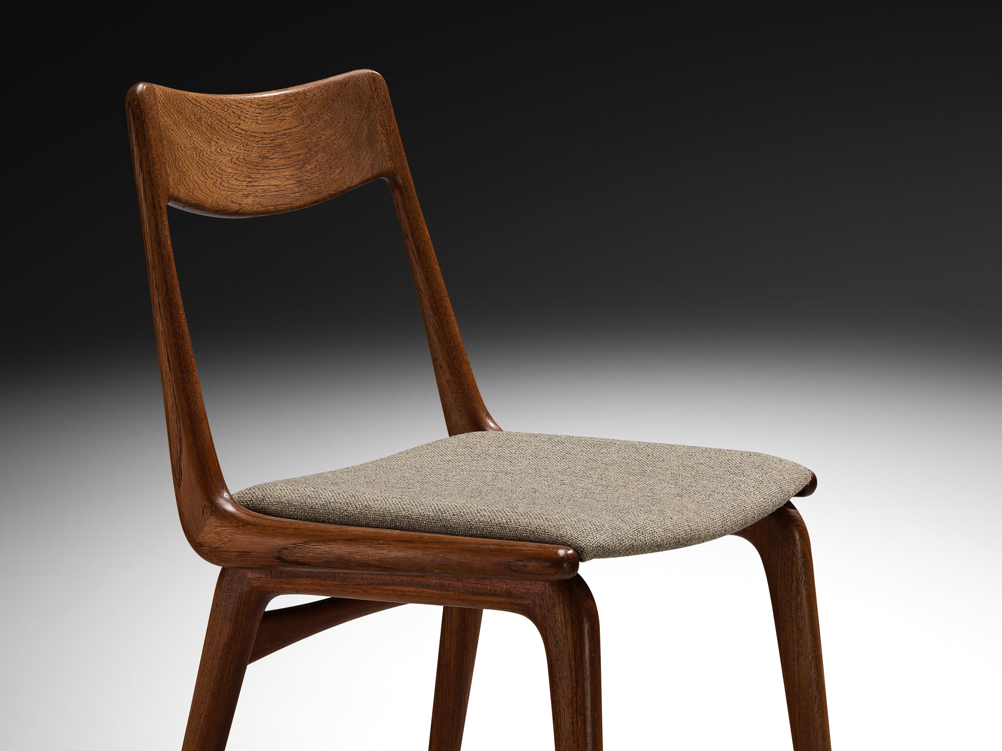 Alfred Christensen for Slagelse Møbelværk 'Boomerang' Dining Chair in Teak Seating Morentz
