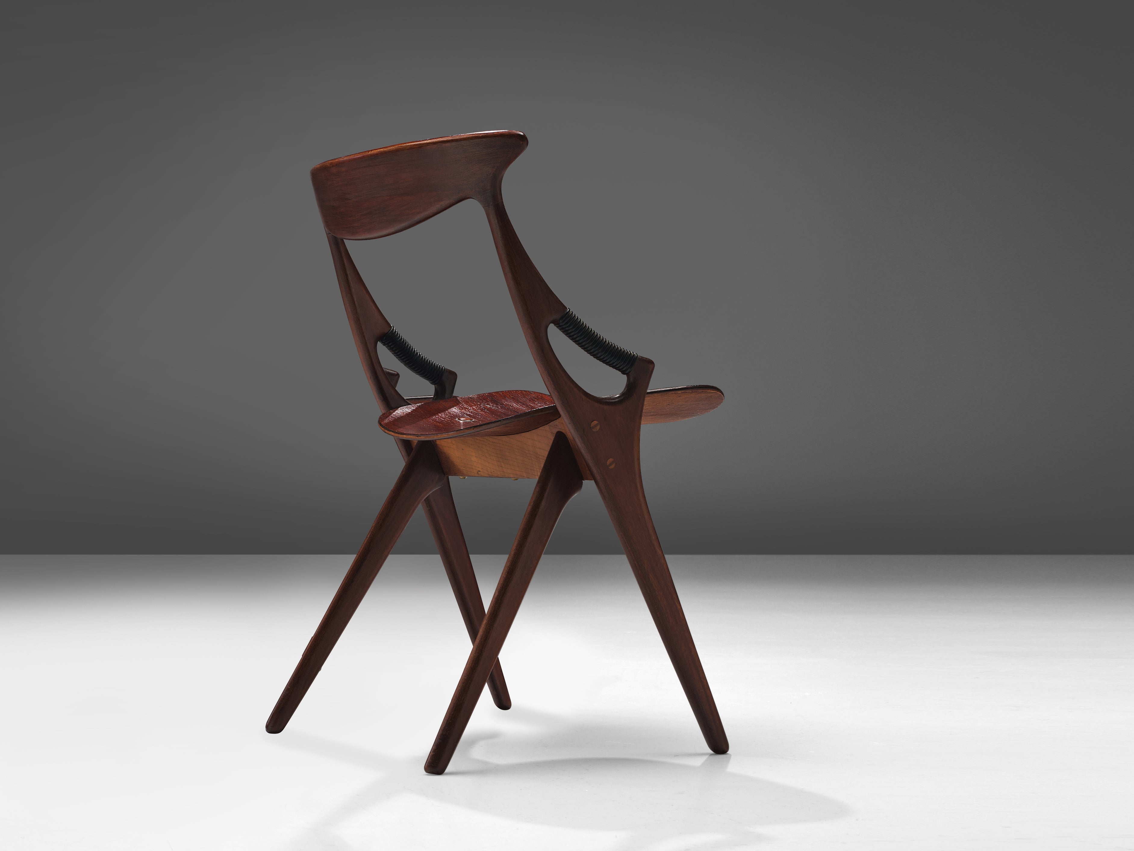 Arne Hovmand-Olsen Mogens Kold Dining Chair in Teak seating Morentz