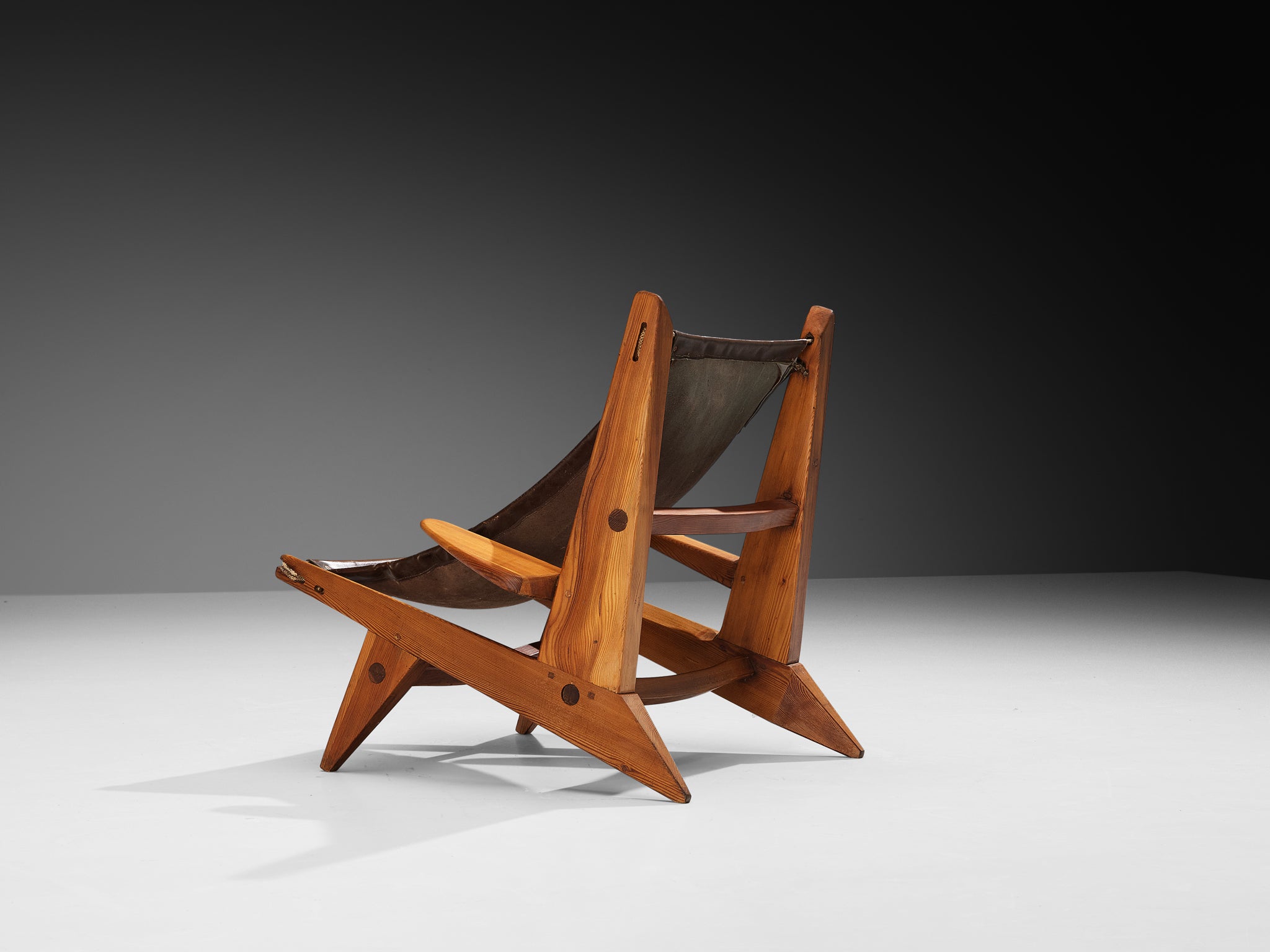 French Hunting Chairs in Pine and Brown Leather Seating Morentz