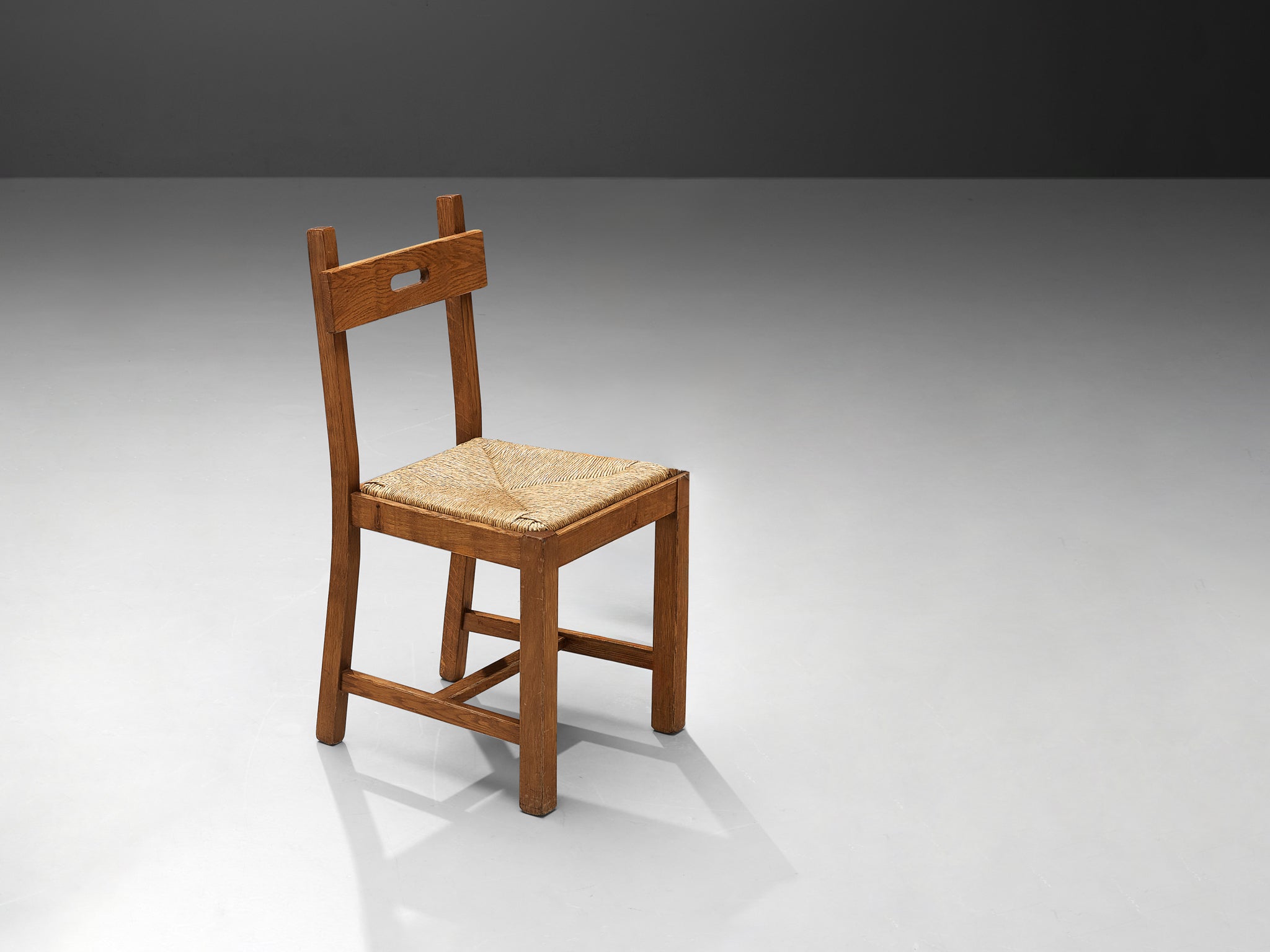 Belgian Dining Chair in Oak and Straw seating Morentz