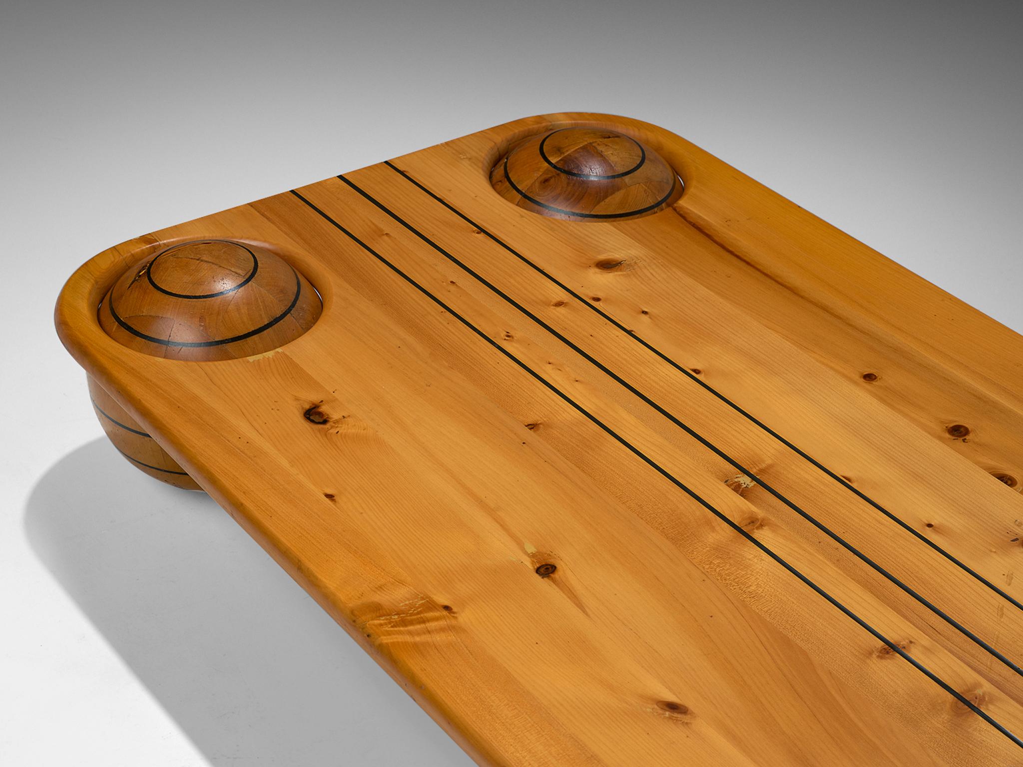 Playful Italian Coffee Table in Pine tables Morentz