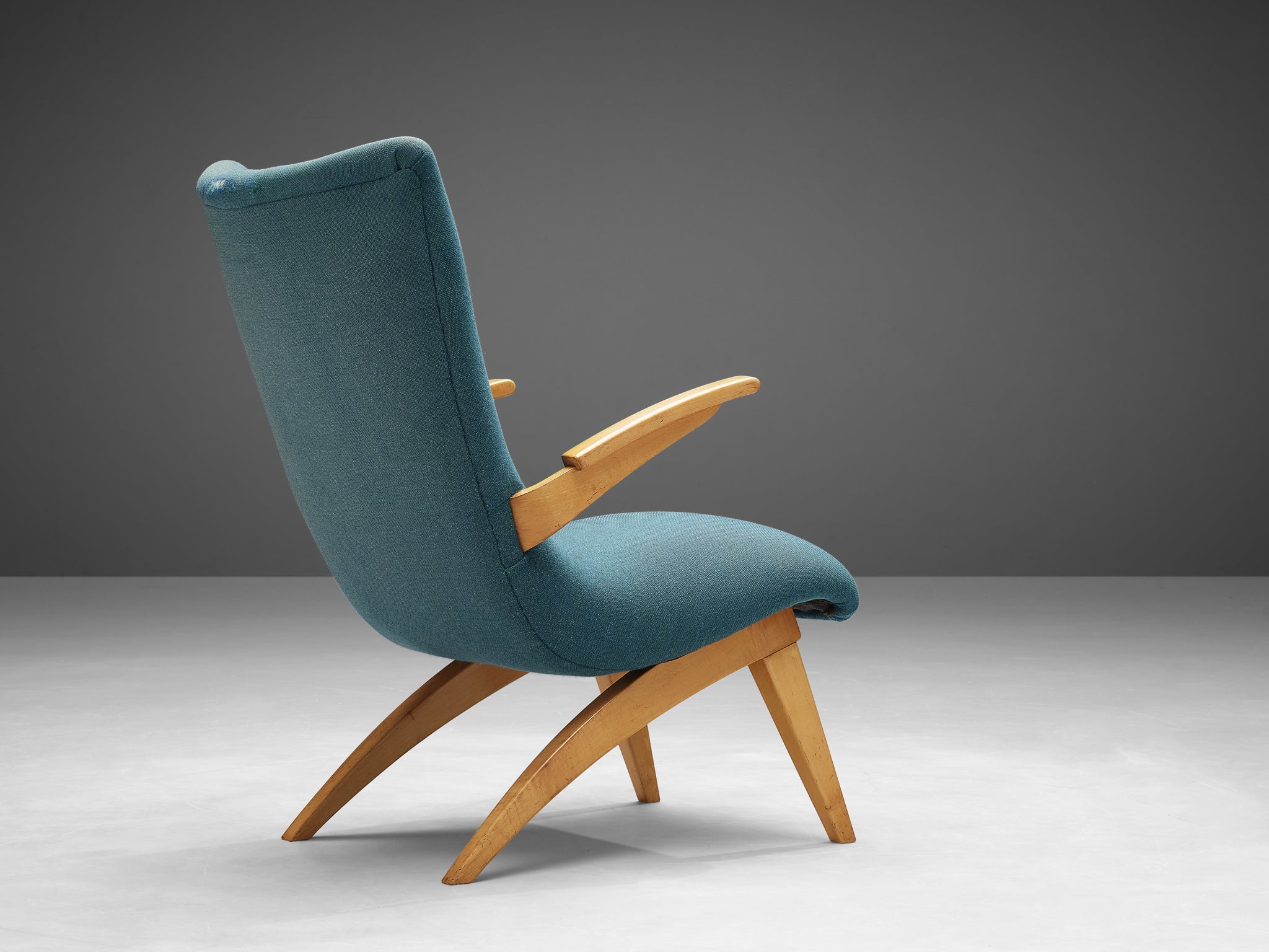 Van Os Culemborg Lounge Chair seating Morentz