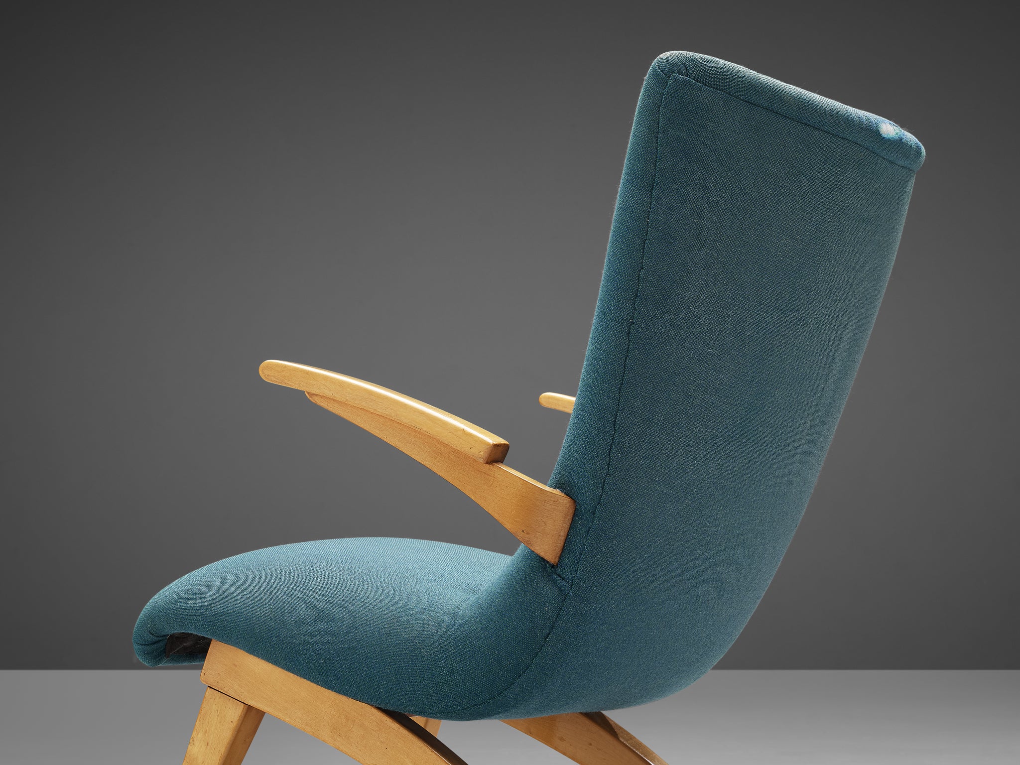 Van Os Culemborg Lounge Chair in Wood and Blue Fabric Seating Morentz