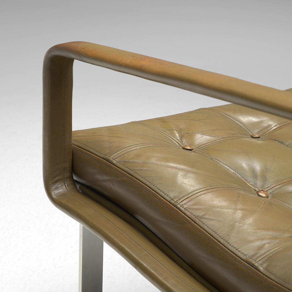 Ole Gjerløv-Knudsen & Torben Lind Lounge Chair in Olive Green Leather Metal seating Morentz