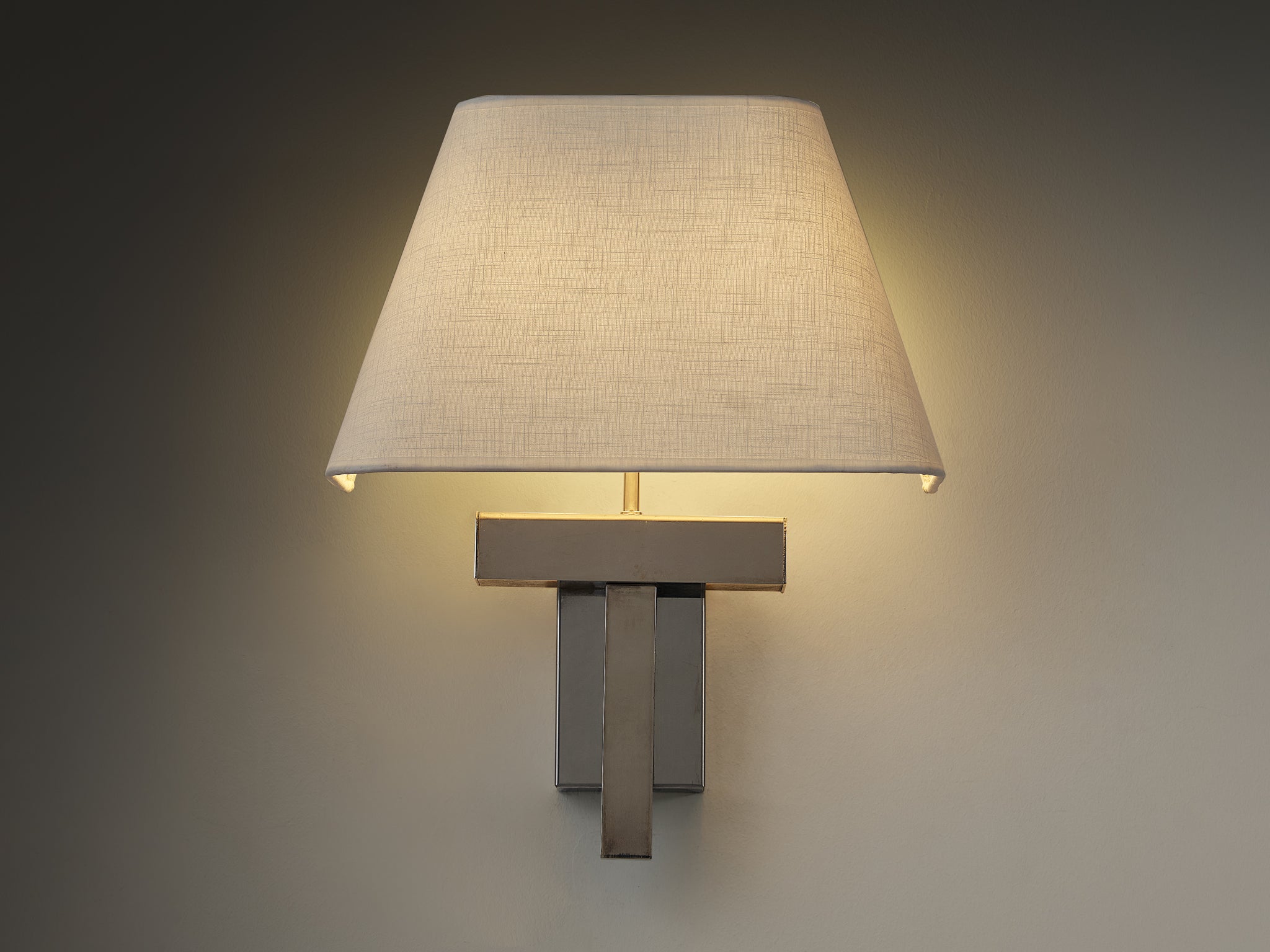 1970s Geometric Wall Lights in Chromed Metal Lighting Morentz