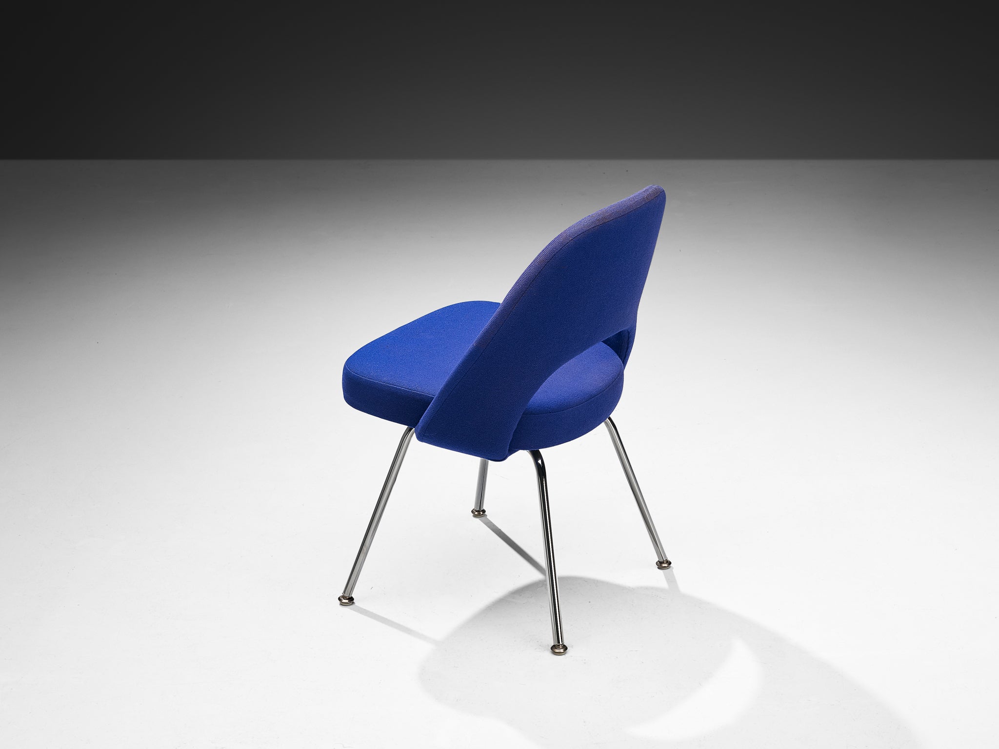 Eero Saarinen for Knoll Set of Four Dining Chairs in Blue Upholstery Seating Morentz