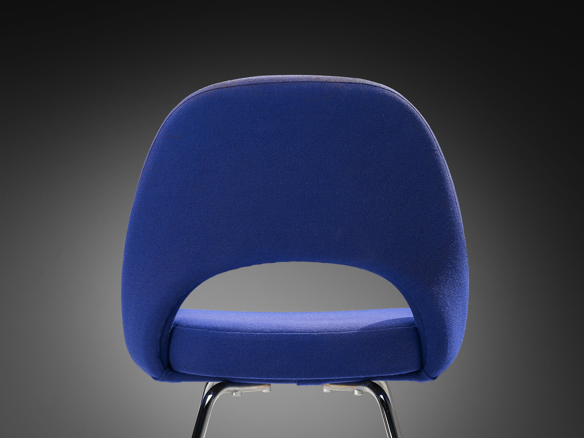 Eero Saarinen for Knoll Set of Four Dining Chairs in Blue Upholstery Seating Morentz