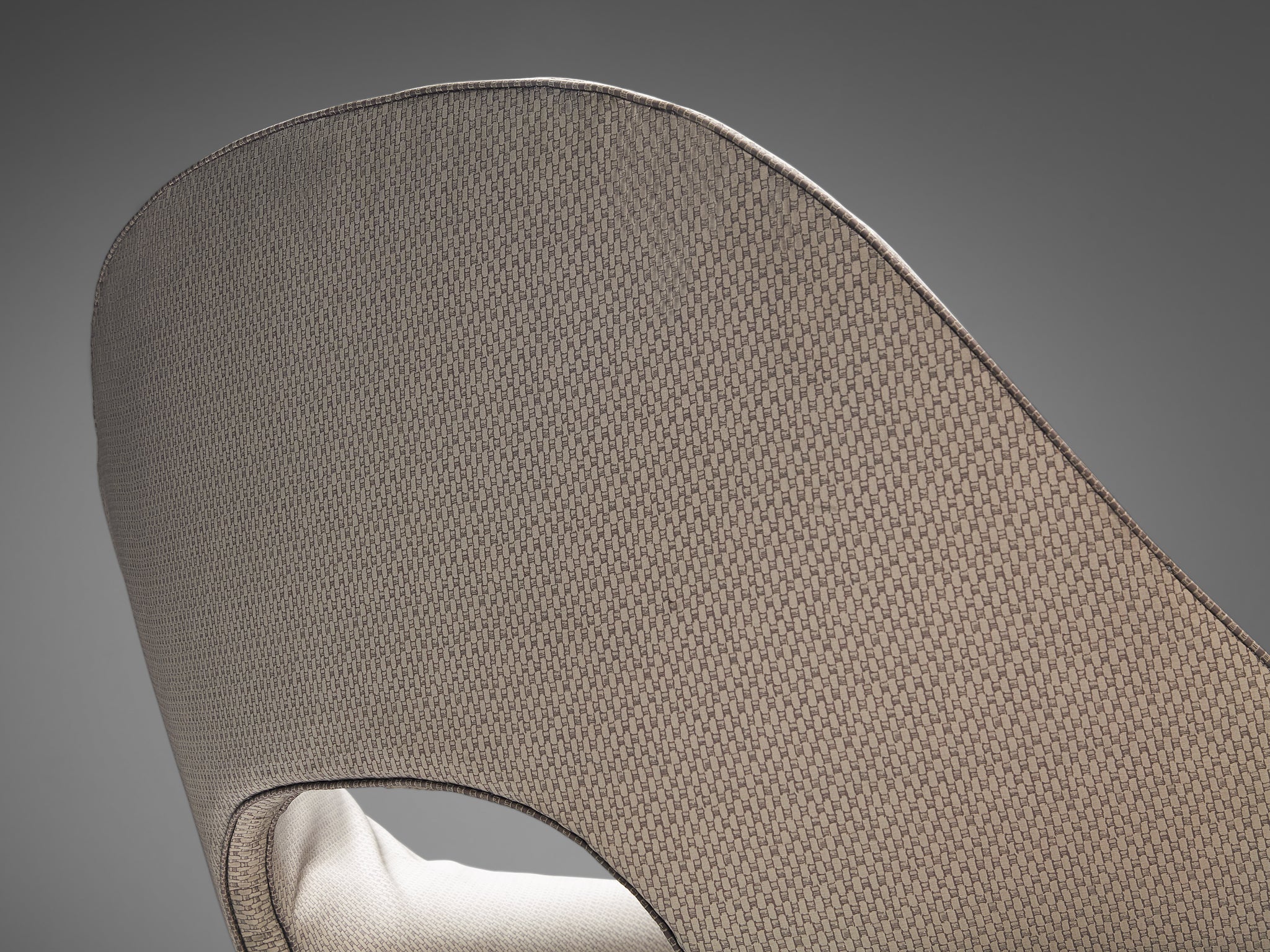 Eero Saarinen Rare and Early 'Womb' Chair in Grey Upholstery and Metal seating Morentz