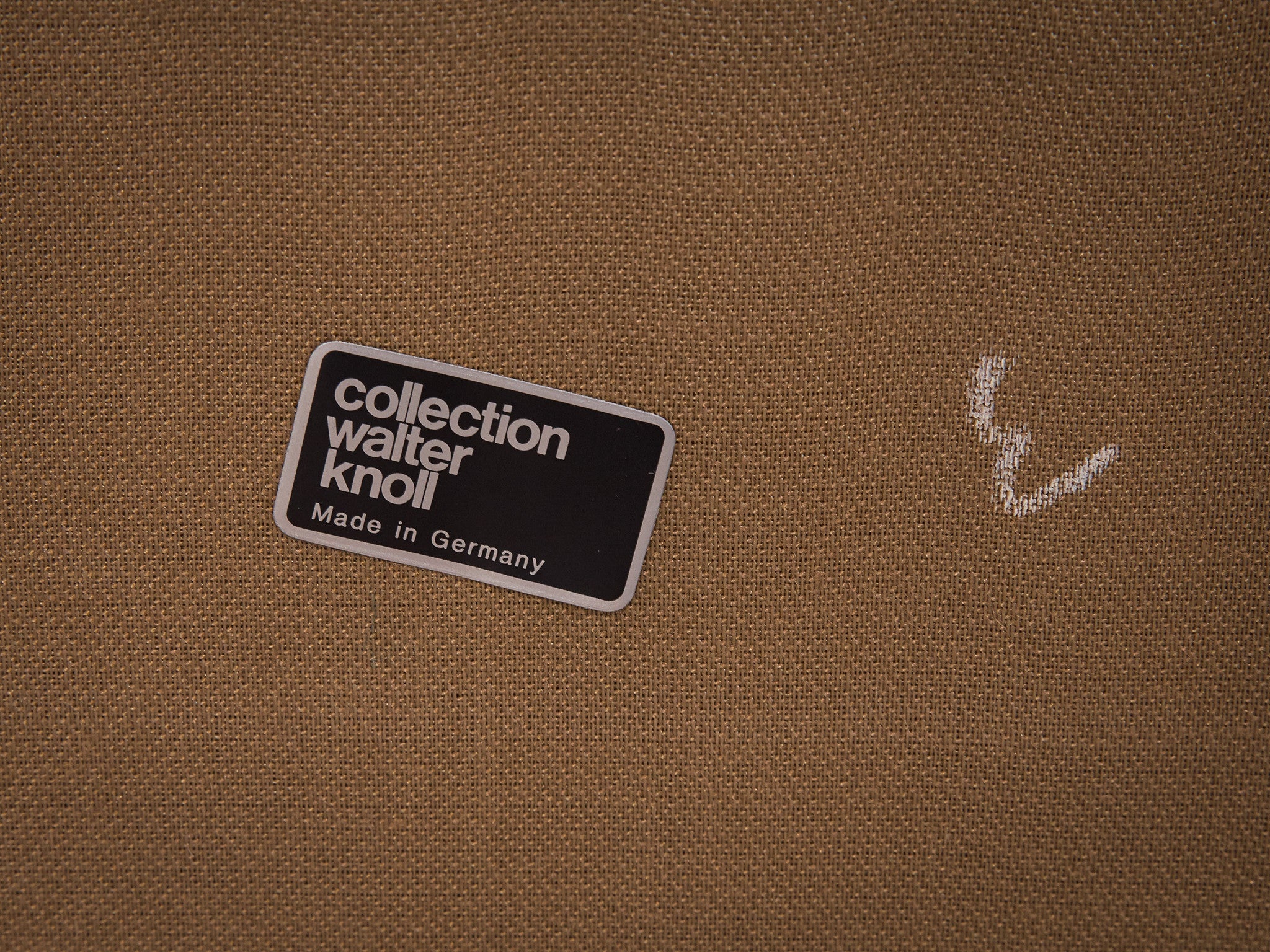 Walter Knoll 'Piccolino' Lounge Chair in Beige Brown Leather seating Morentz