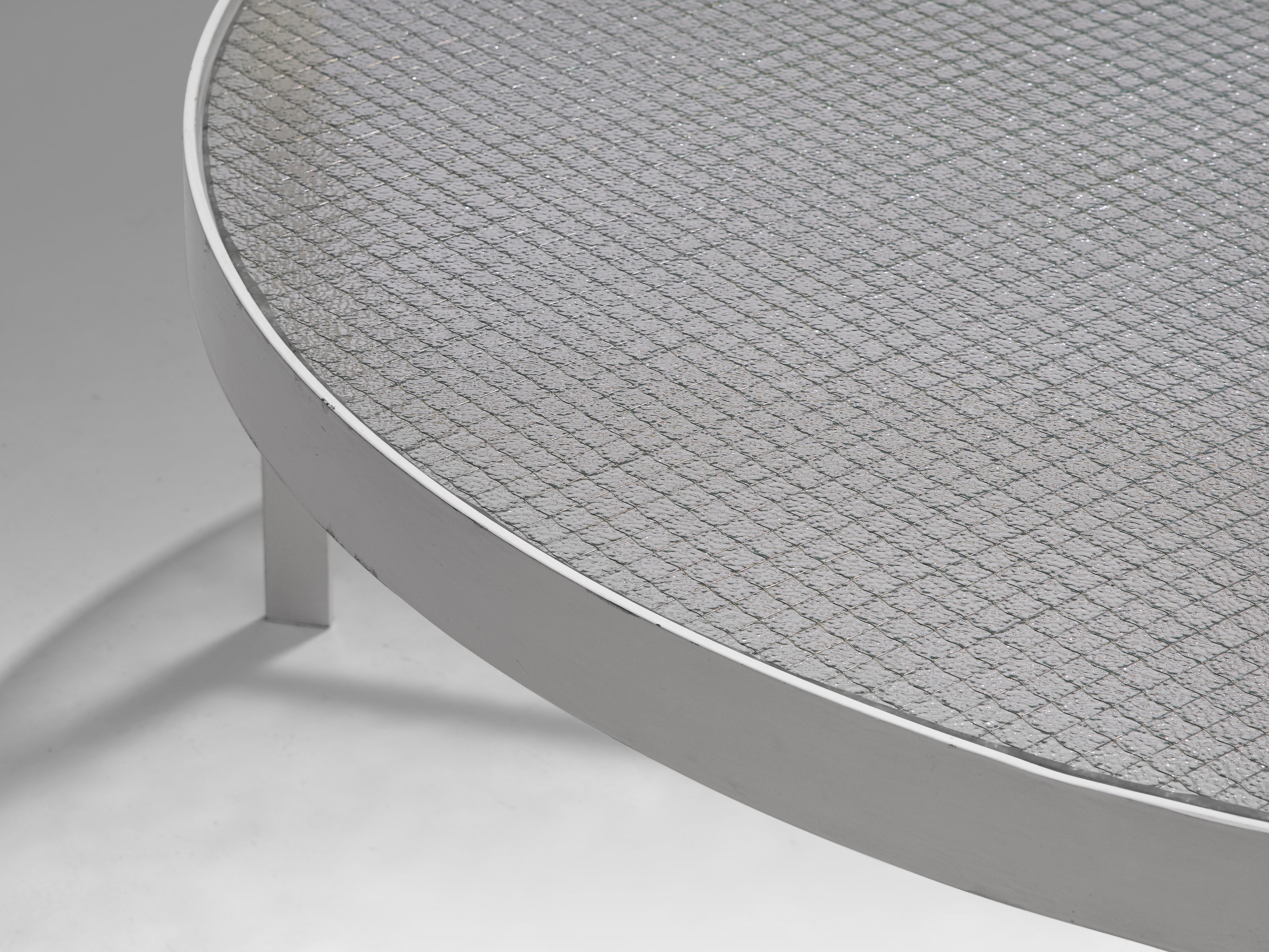 Janni Van Pelt Round Coffee Table in White Metal and Glass tables Morentz