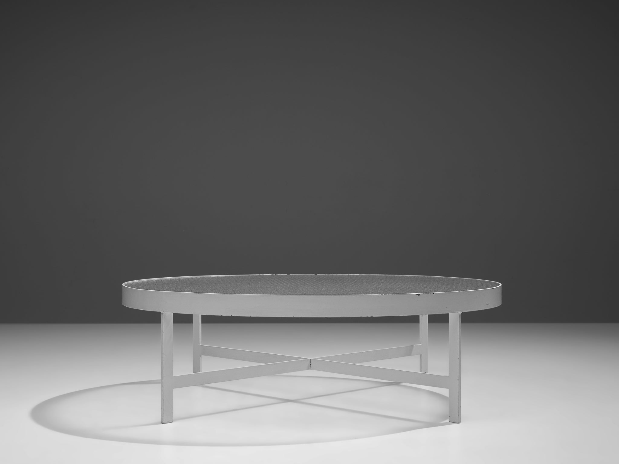 Janni Van Pelt Round Coffee Table in White Metal and Glass Tables Morentz