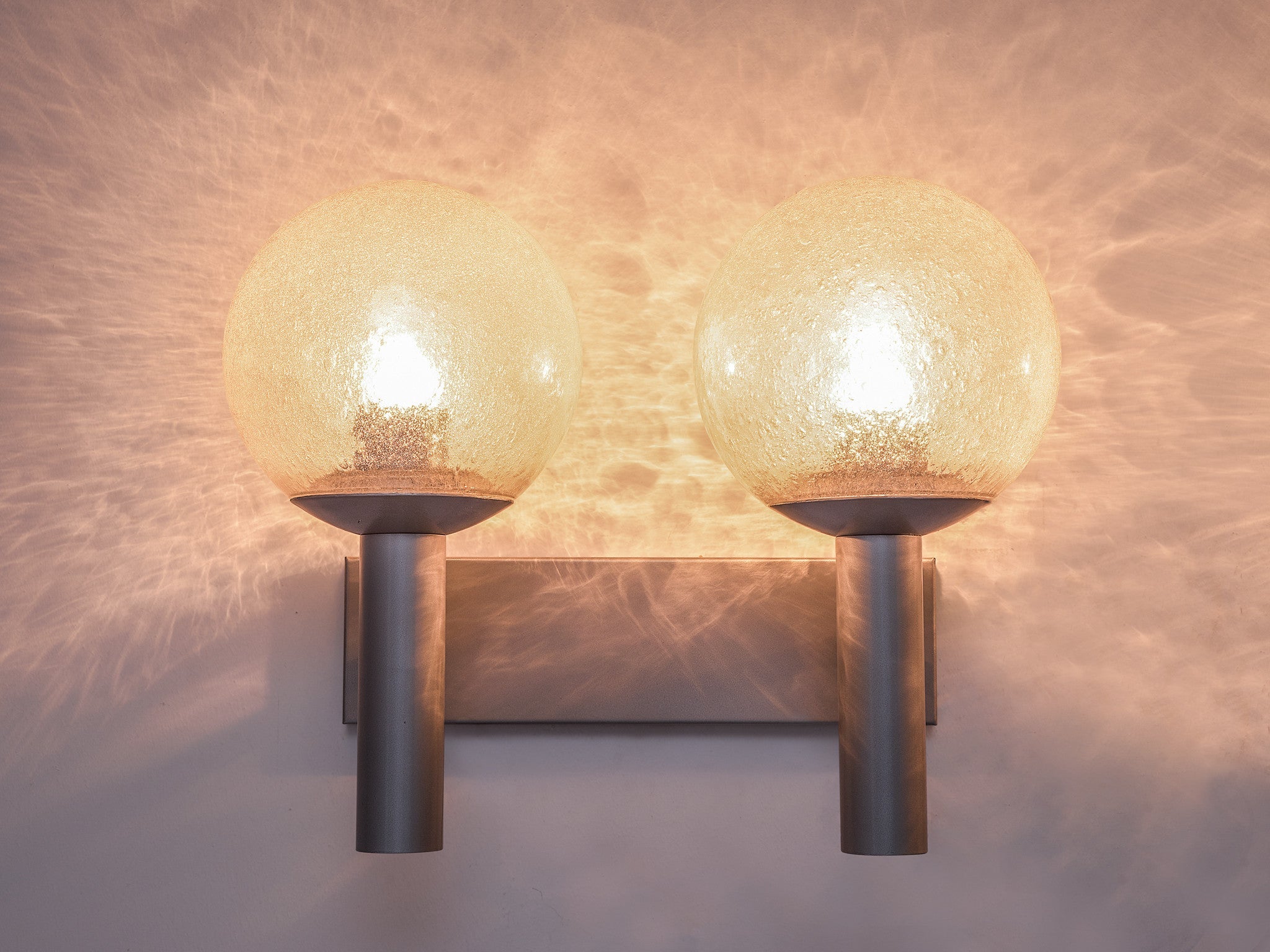 RAAK 'Vigilante' Wall Lights in Hand-Blown Glass lighting Morentz