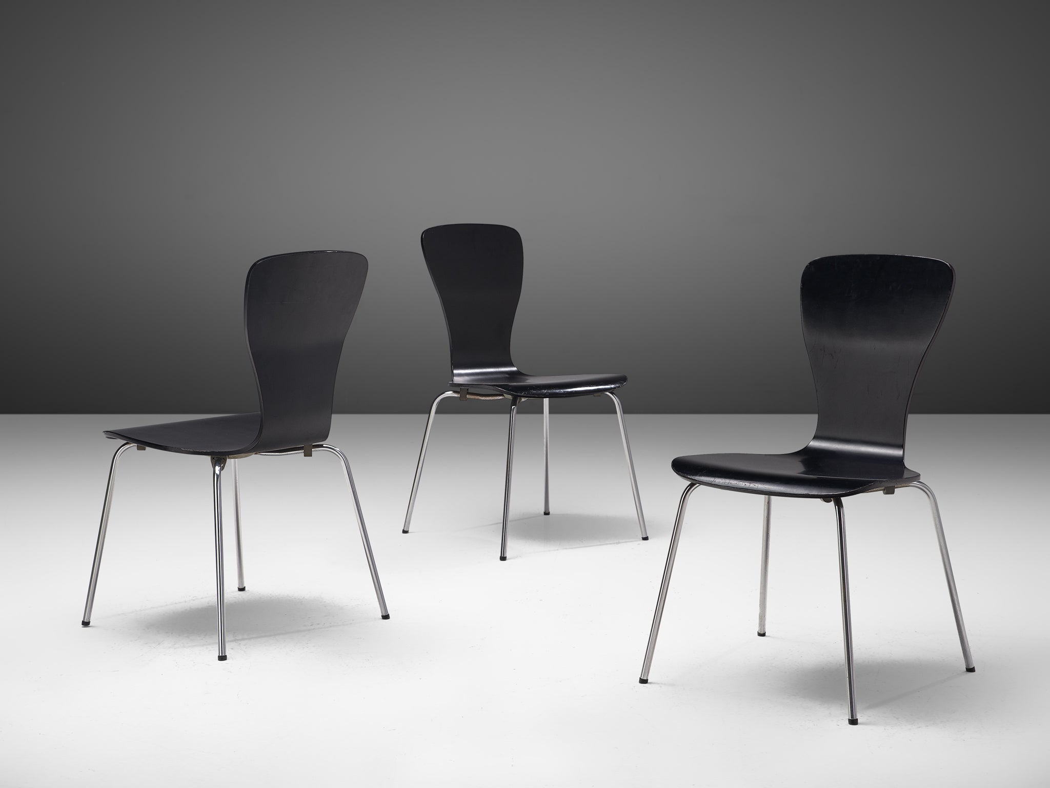 Tapio Wirkkala for Asko 'Nikke' Dining Chairs in Black Lacquered Plywood Seating Morentz