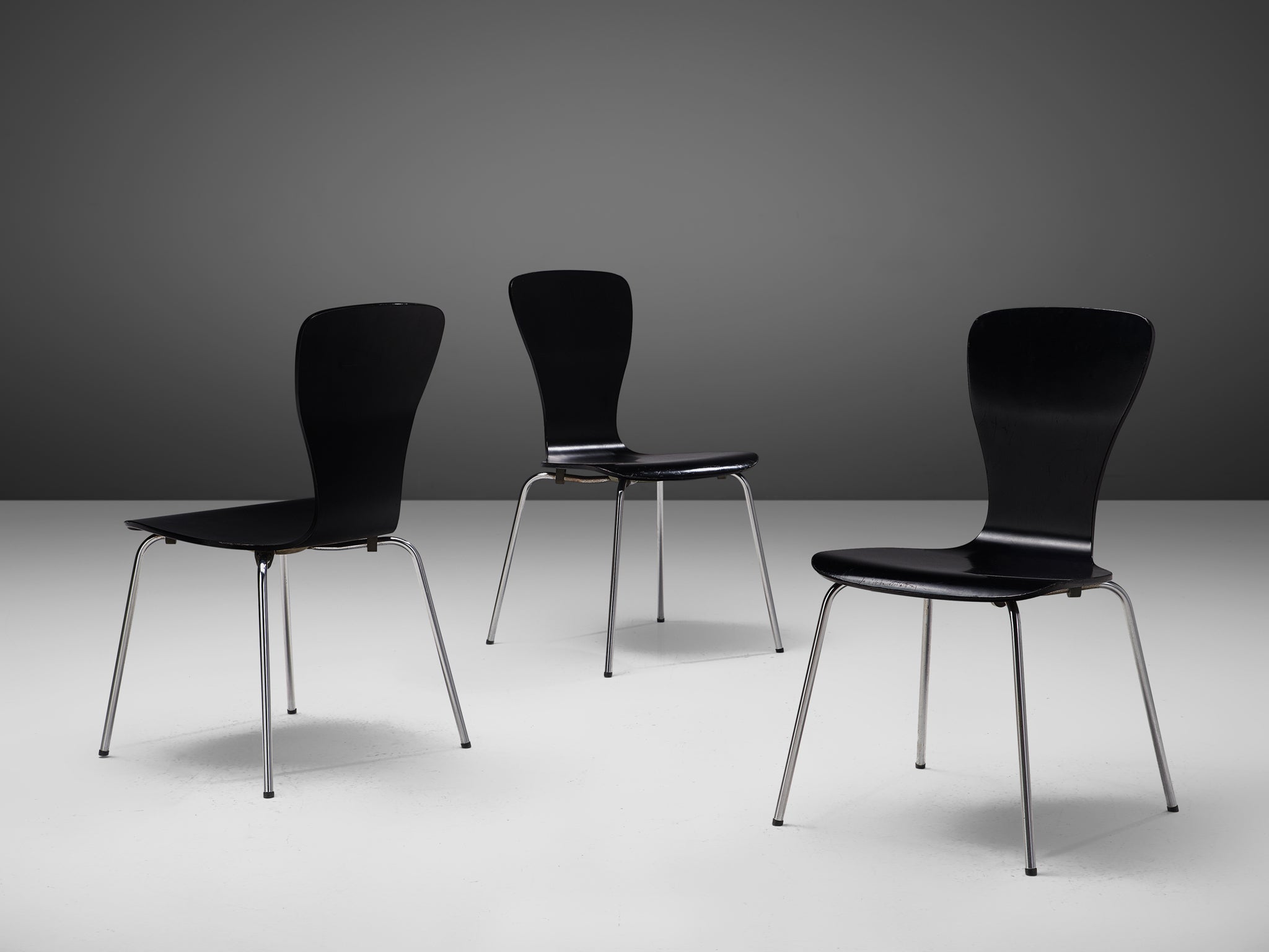 Tapio Wirkkala for Asko 'Nikke' Dining Chairs in Black Lacquered Plywood Seating Morentz