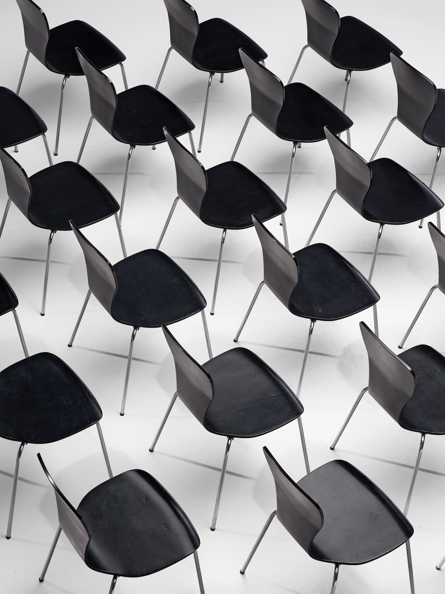 Tapio Wirkkala for Asko 'Nikke' Dining Chairs in Black Lacquered Plywood Seating Morentz