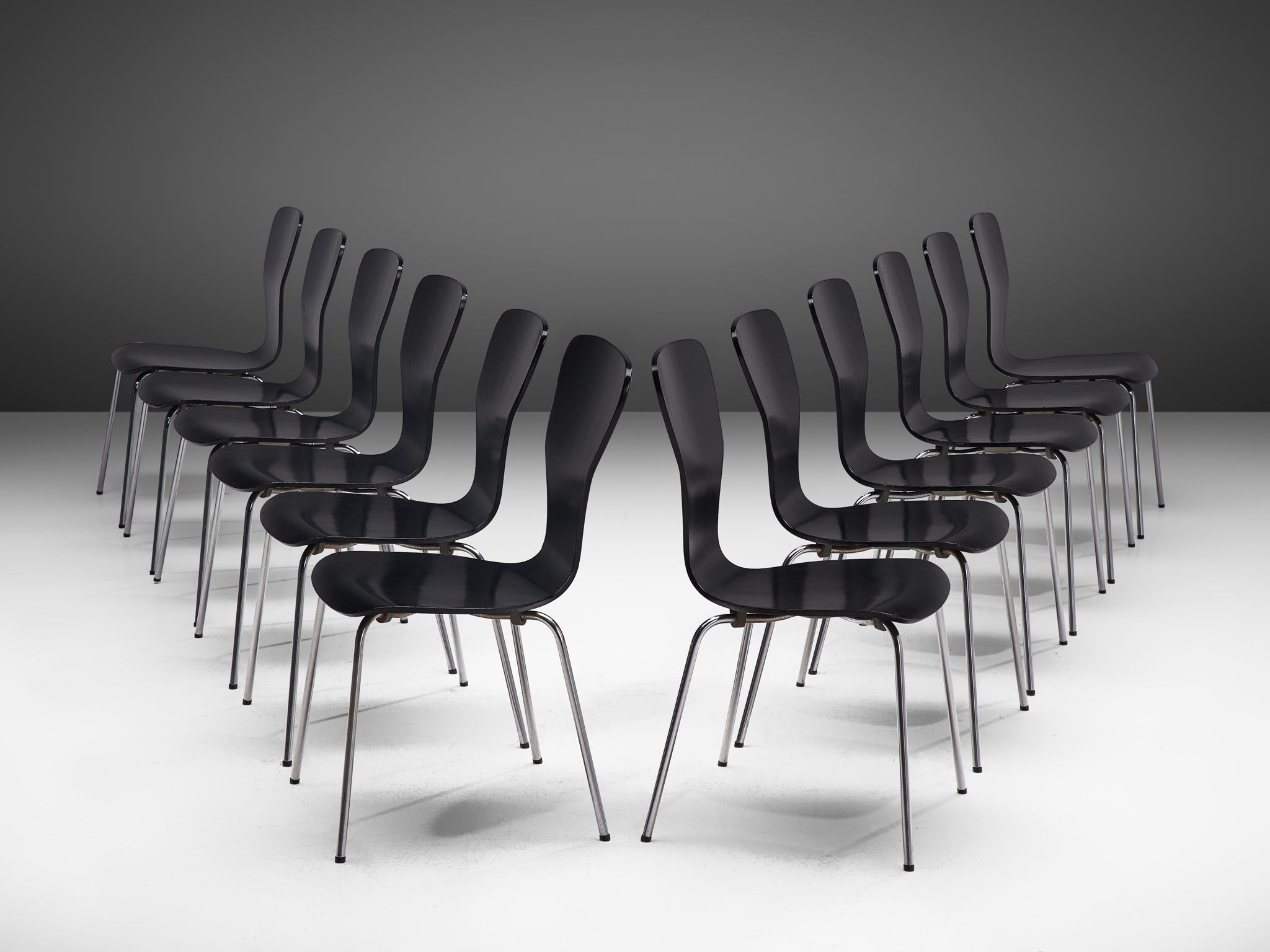 Tapio Wirkkala for Asko 'Nikke' Dining Chairs in Black Lacquered Plywood Seating Morentz