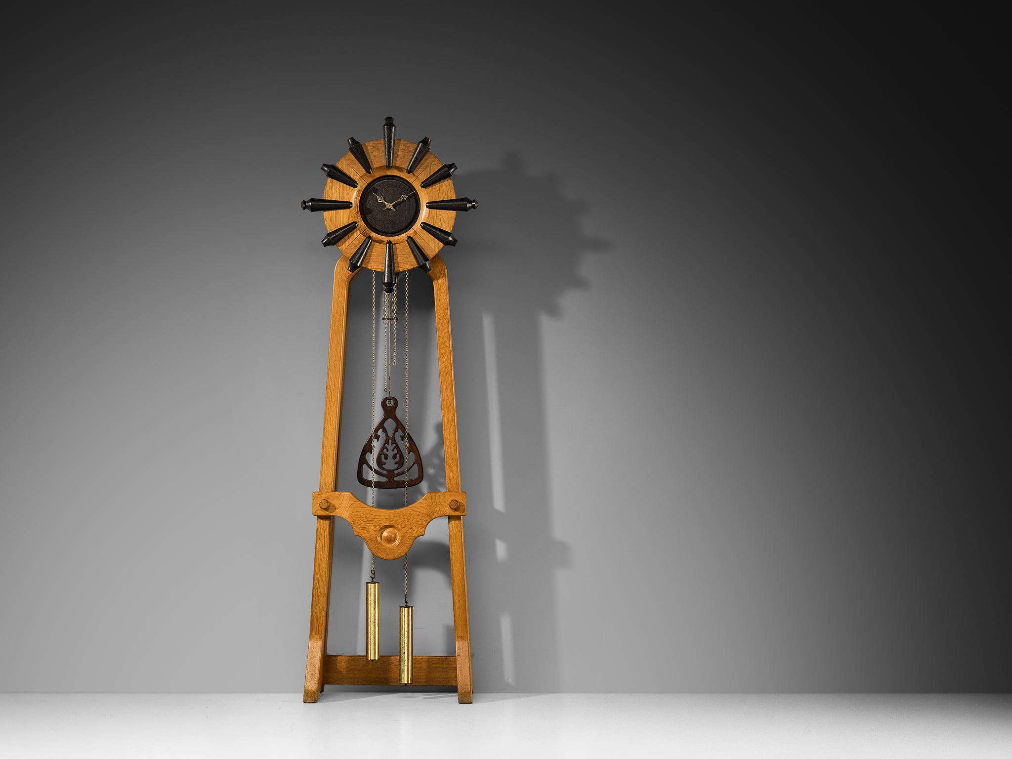 Guillerme & Chambron Longcase Clock in Oak with Brass Accents Decorative objects Morentz