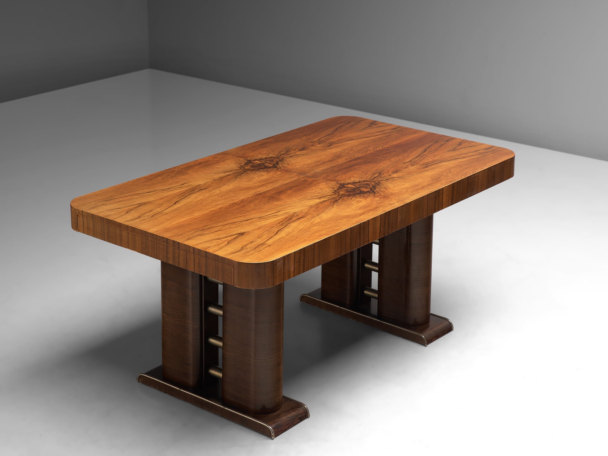 Italian Art Deco Table in Walnut tables Morentz
