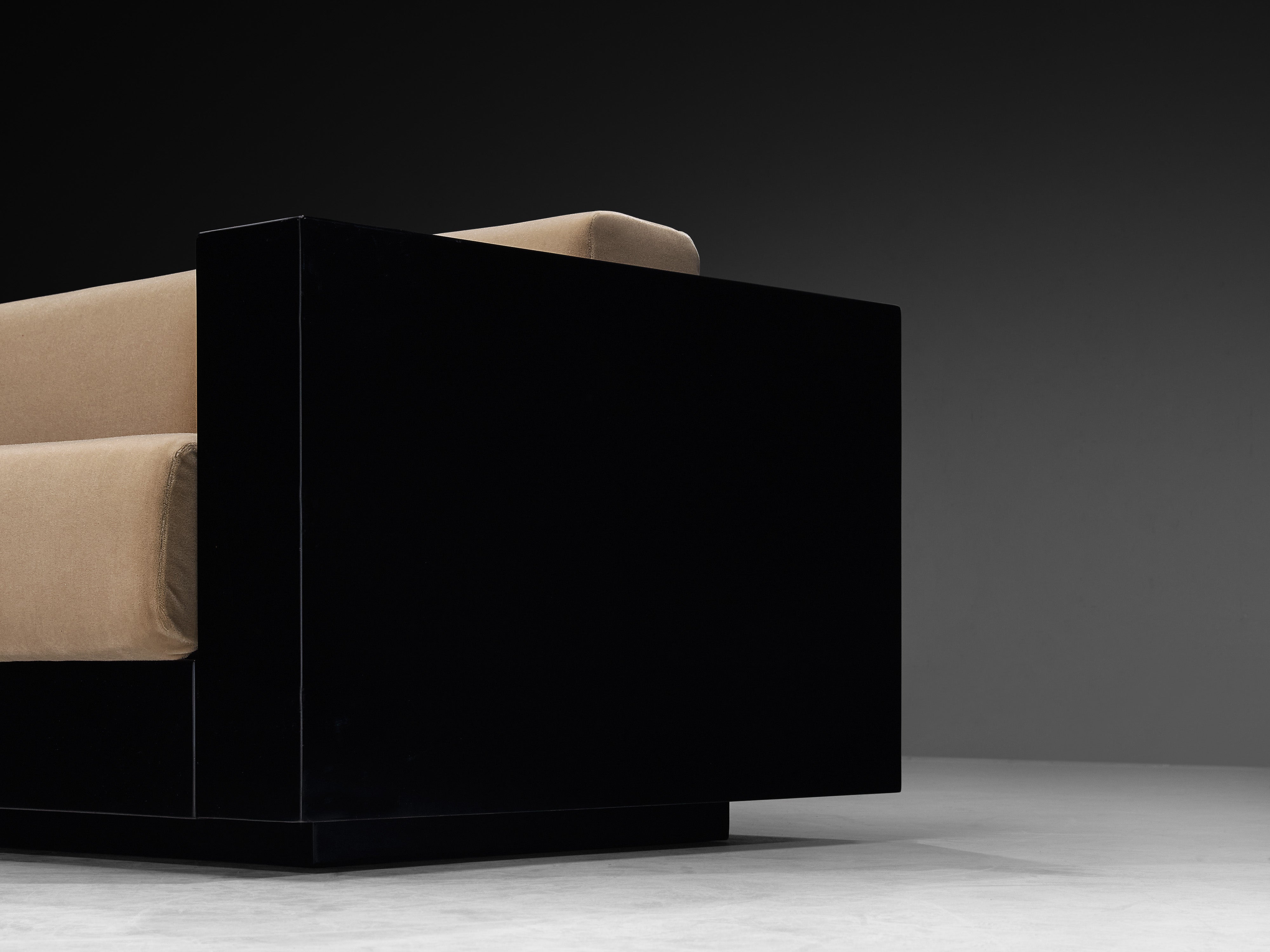 Massimo and Lella Vignelli for Poltronova 'Saratoga' Four-Seat Sofa Reupholstered in Beige Velvet Seating Morentz
