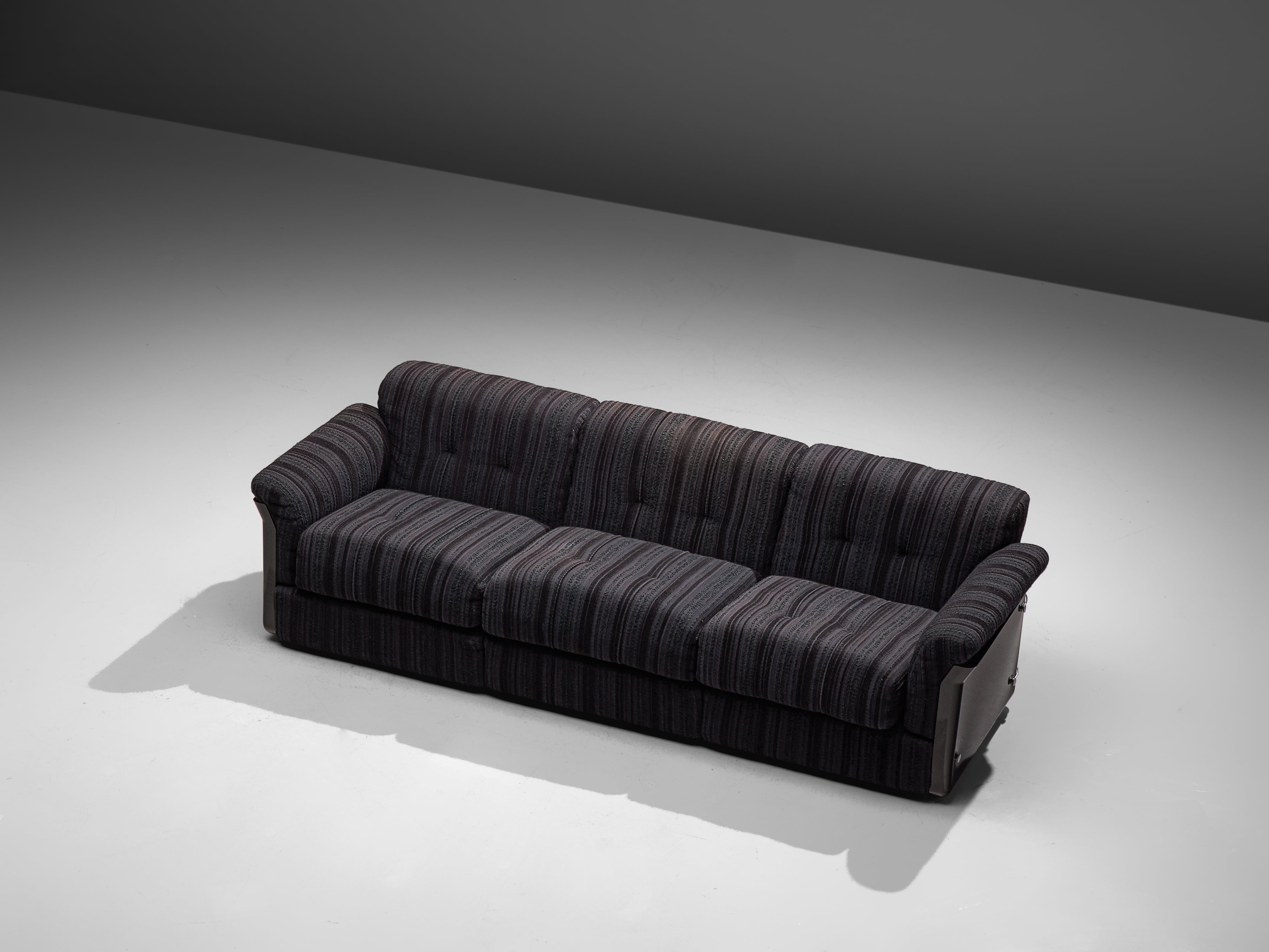 Vittorio Introini for Saporiti 'Larissa' Sofa in Purple Black Upholstery seating Morentz