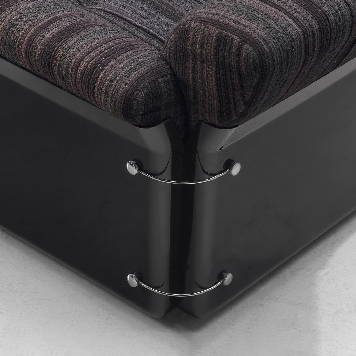 Vittorio Introini for Saporiti 'Larissa' Lounge Chair seating Morentz