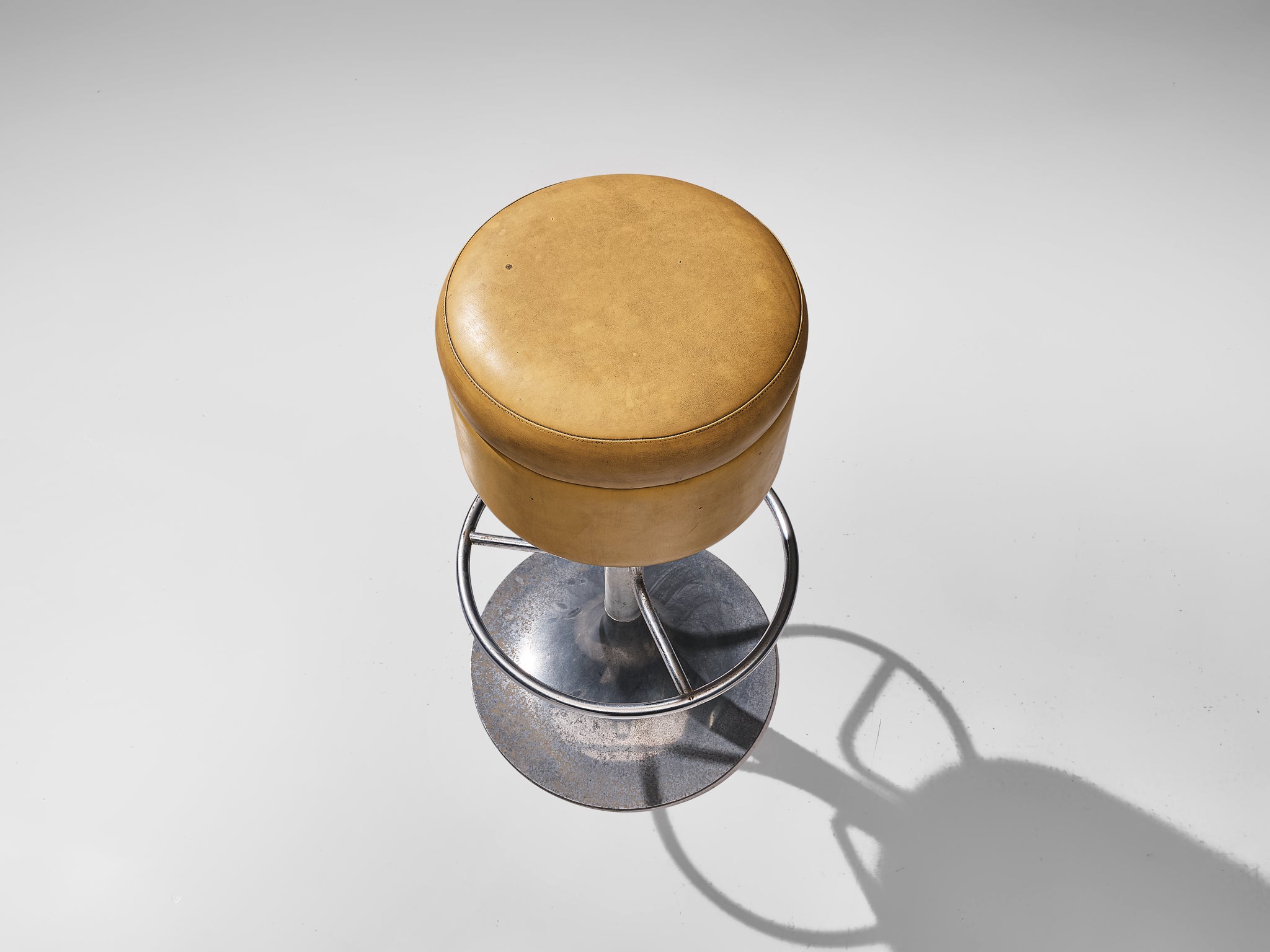 Italian Set of Four Swivel Barstools in Ochre Yellow Leatherette Seating Morentz