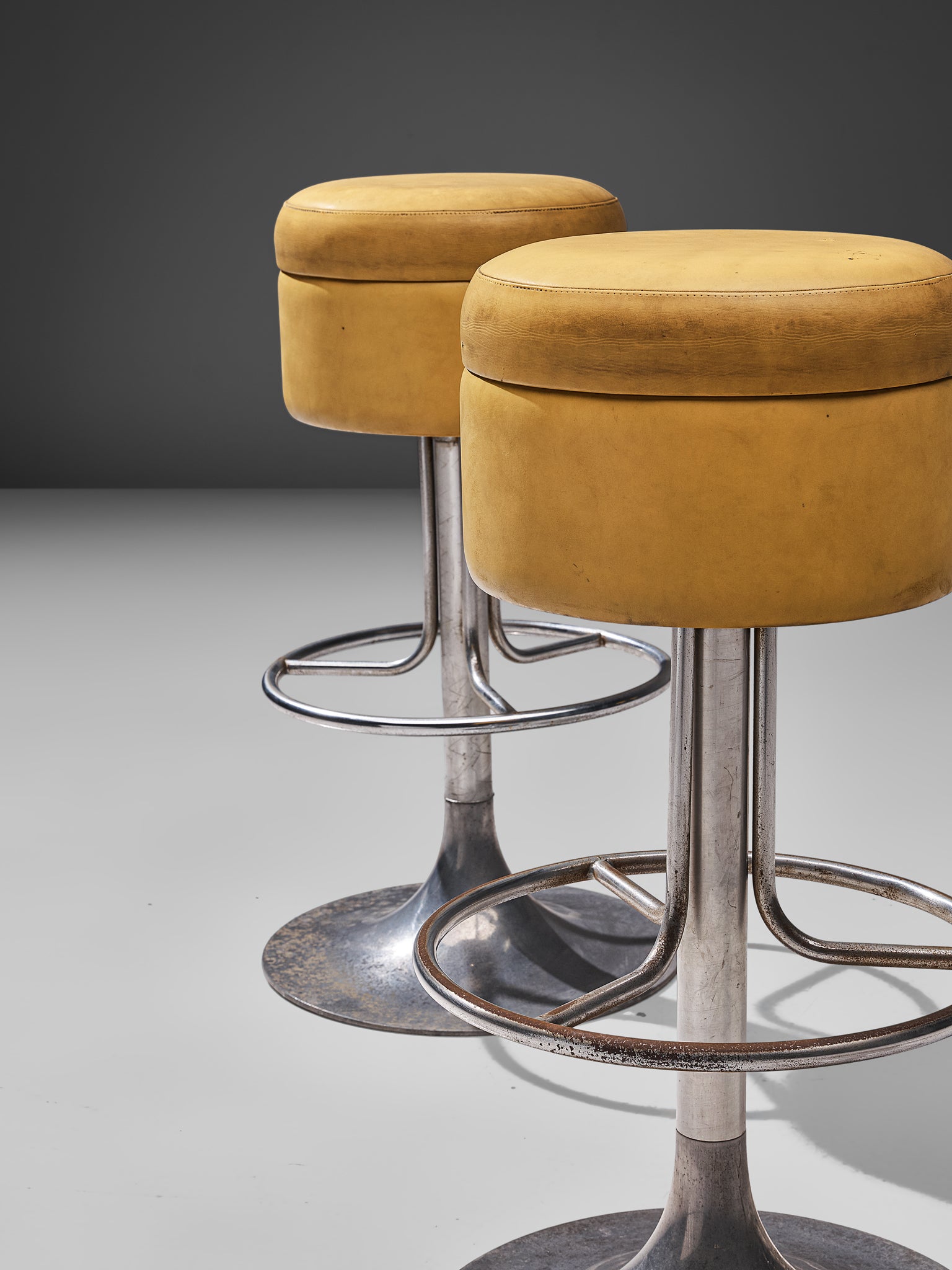 Italian Set of Four Swivel Barstools in Ochre Yellow Leatherette Seating Morentz