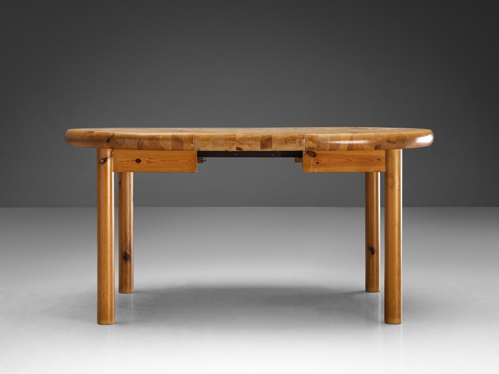 Rainer Daumiller Extendable Dining Table in Pine tables Morentz