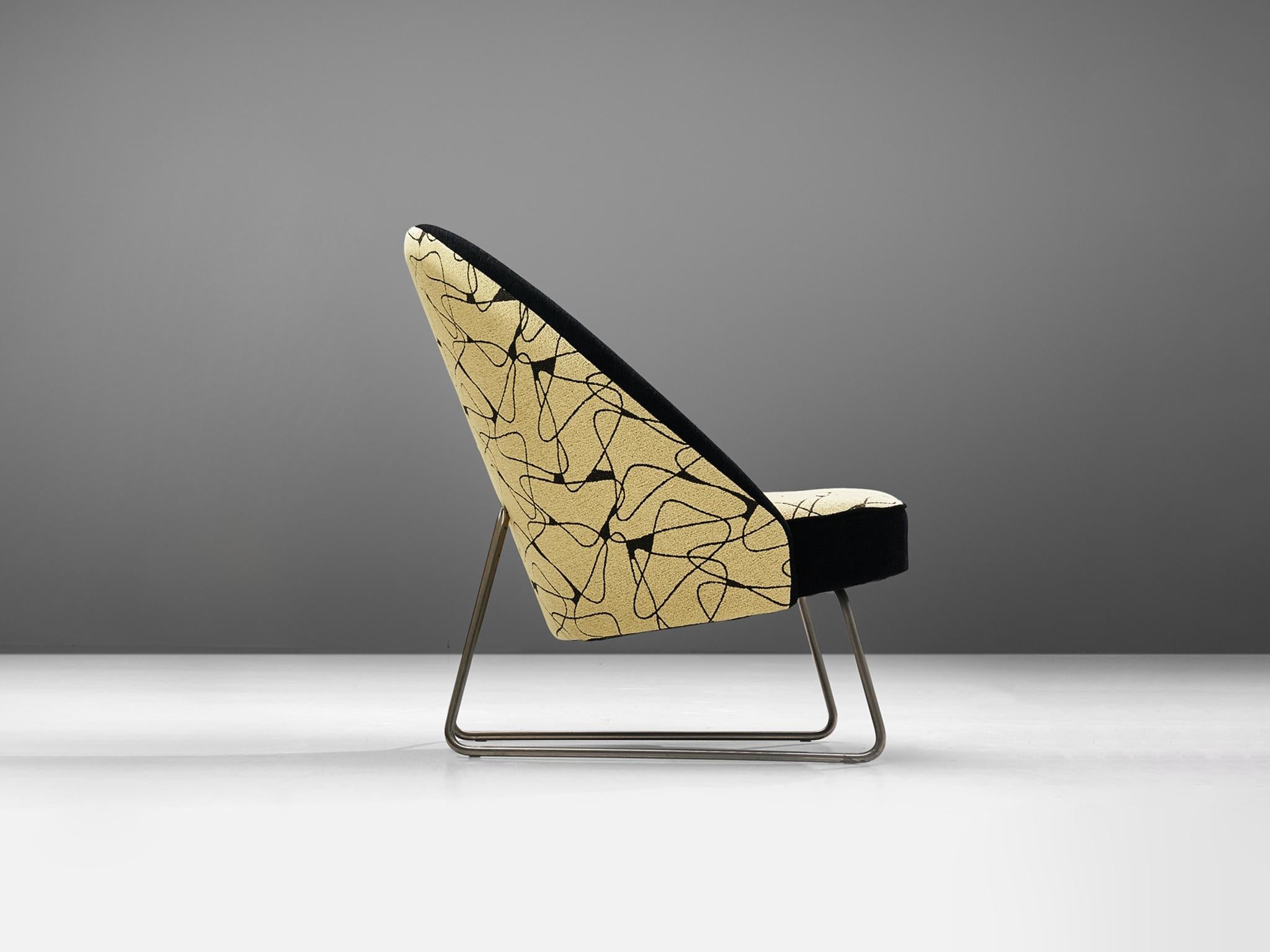 Theo Ruth Lounge Chair in Patterned Fabric seating Morentz