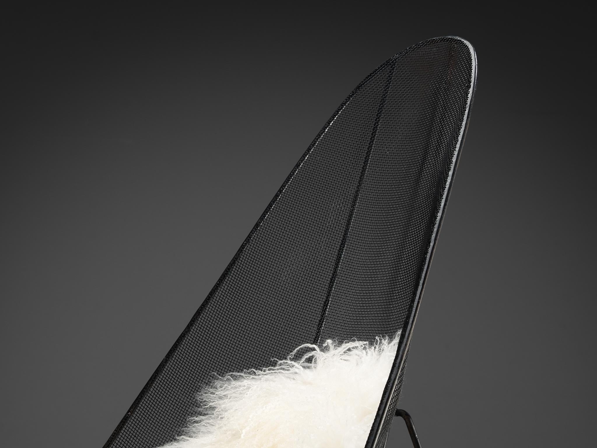 Sol Bloom Patio 'Scoop' Chair with Table in Black Steel Mesh seating Morentz