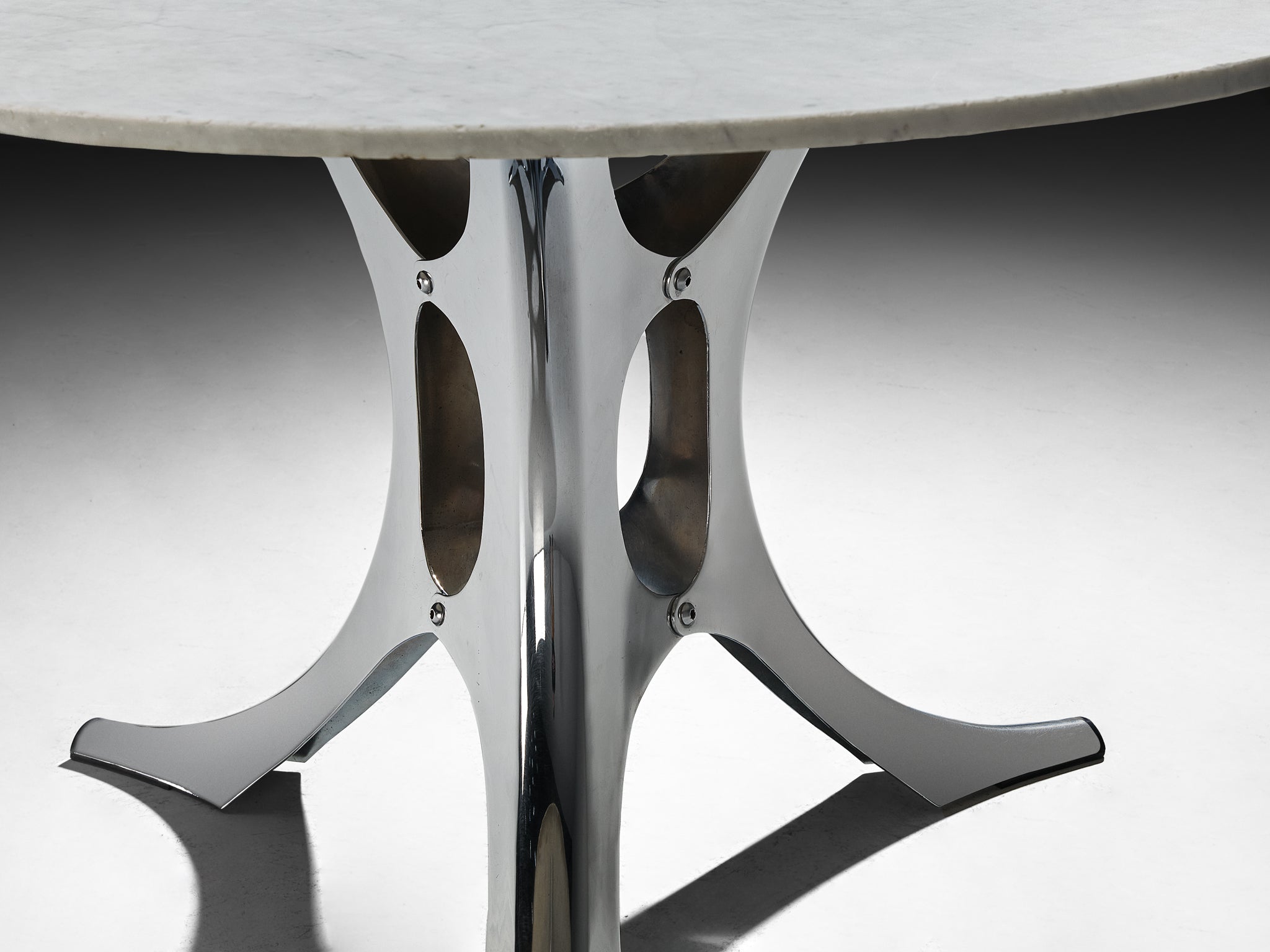 Rare Early Edition Martin Visser 'Bumper' Center or Dining Table in Metal Tables Morentz